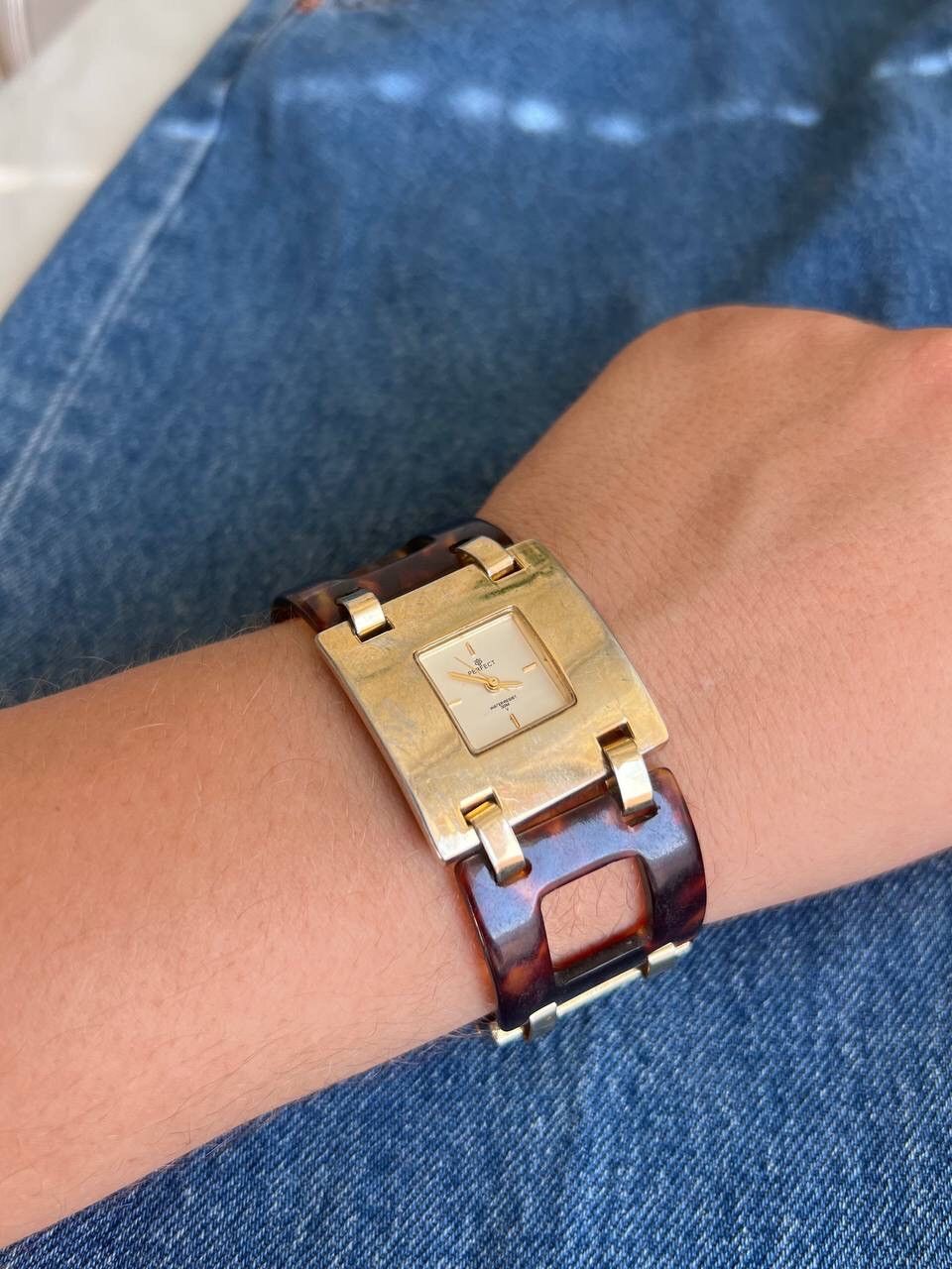 Japanese Brand × Vintage Vintage Japanese style futuristic Watch Leopard 90s Japan Size ONE SIZE - 6 Thumbnail