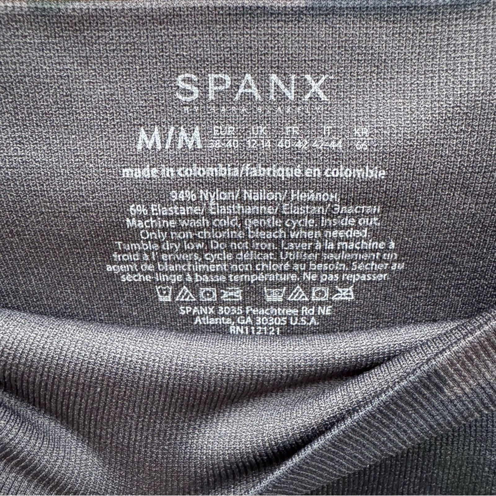Spanx NWT New Spanx Womens Medium Nylon Blend Ankle Leggings Size 30" / US 8 / IT 44 - 4 Thumbnail