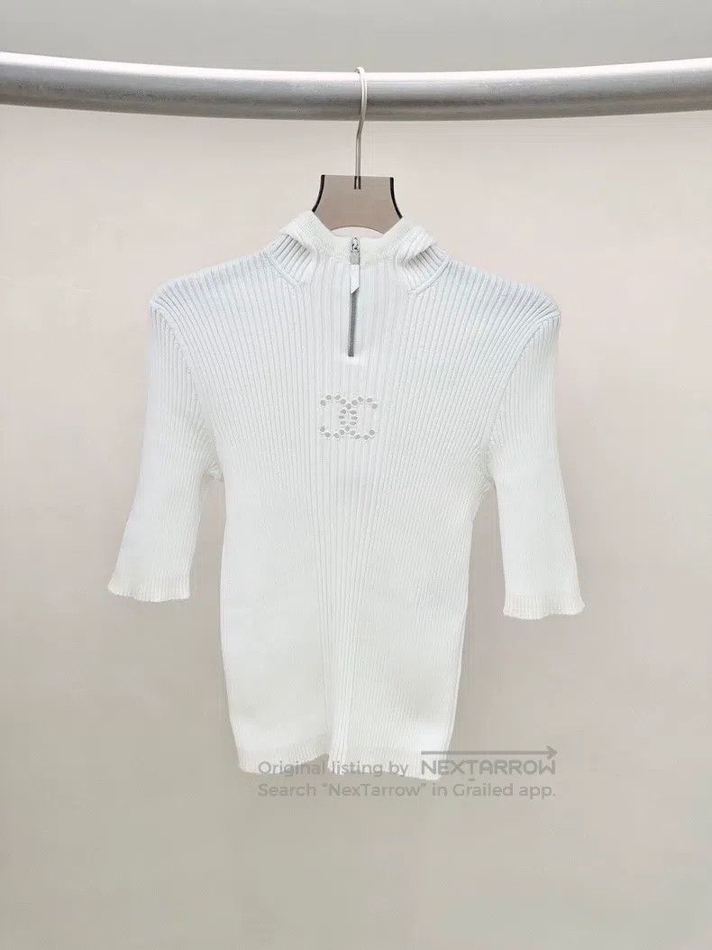 Chanel Chanel White hollow double C hooded knit sweater Size XS / US 0-2 / IT 36-38 - 1 Thumbnail