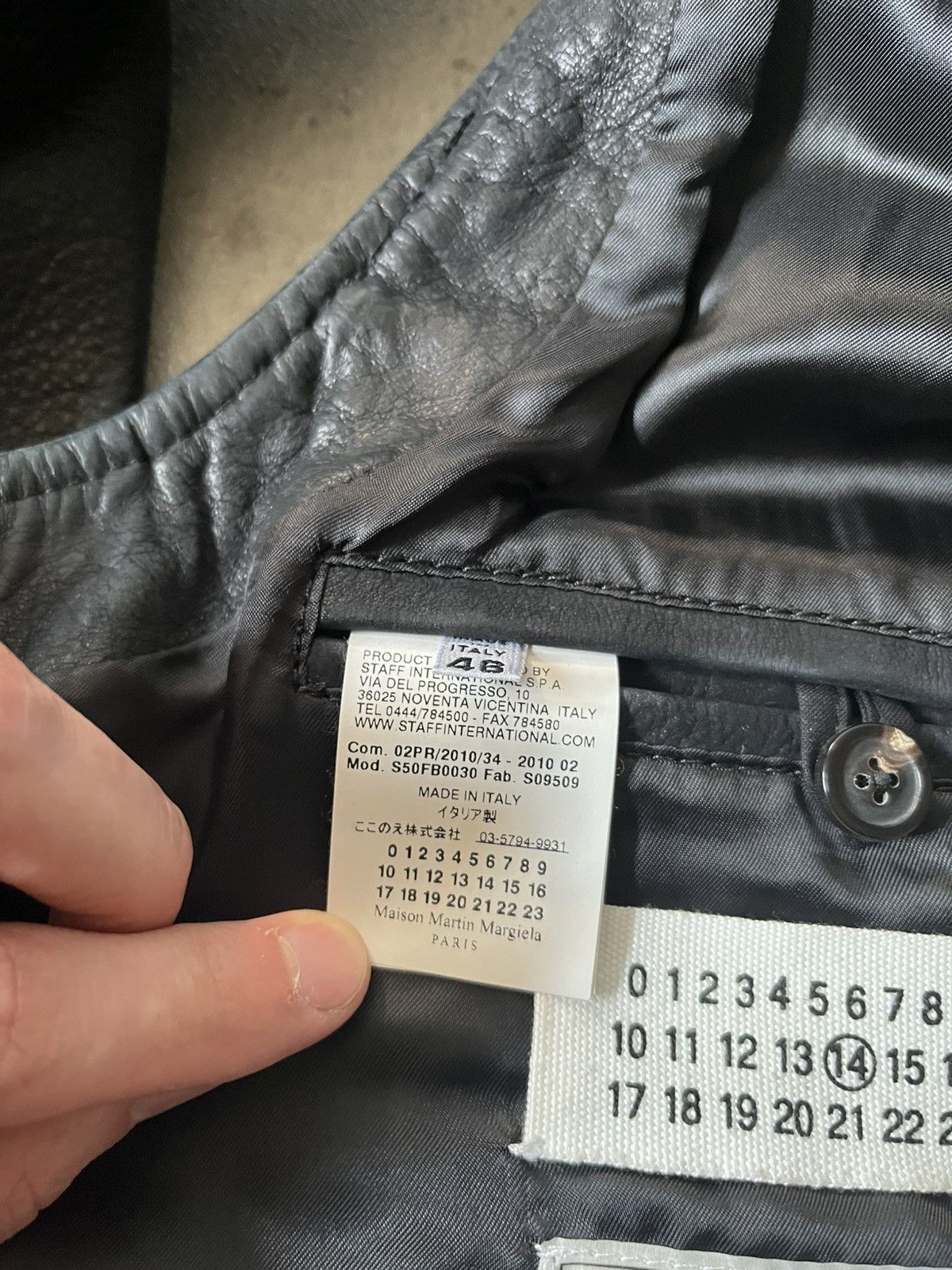 Maison Margiela Maison Margiela A/W 10 Replica Bikers Waistcoat leather vest Size US S / EU 44-46 / 1 - 12 Thumbnail