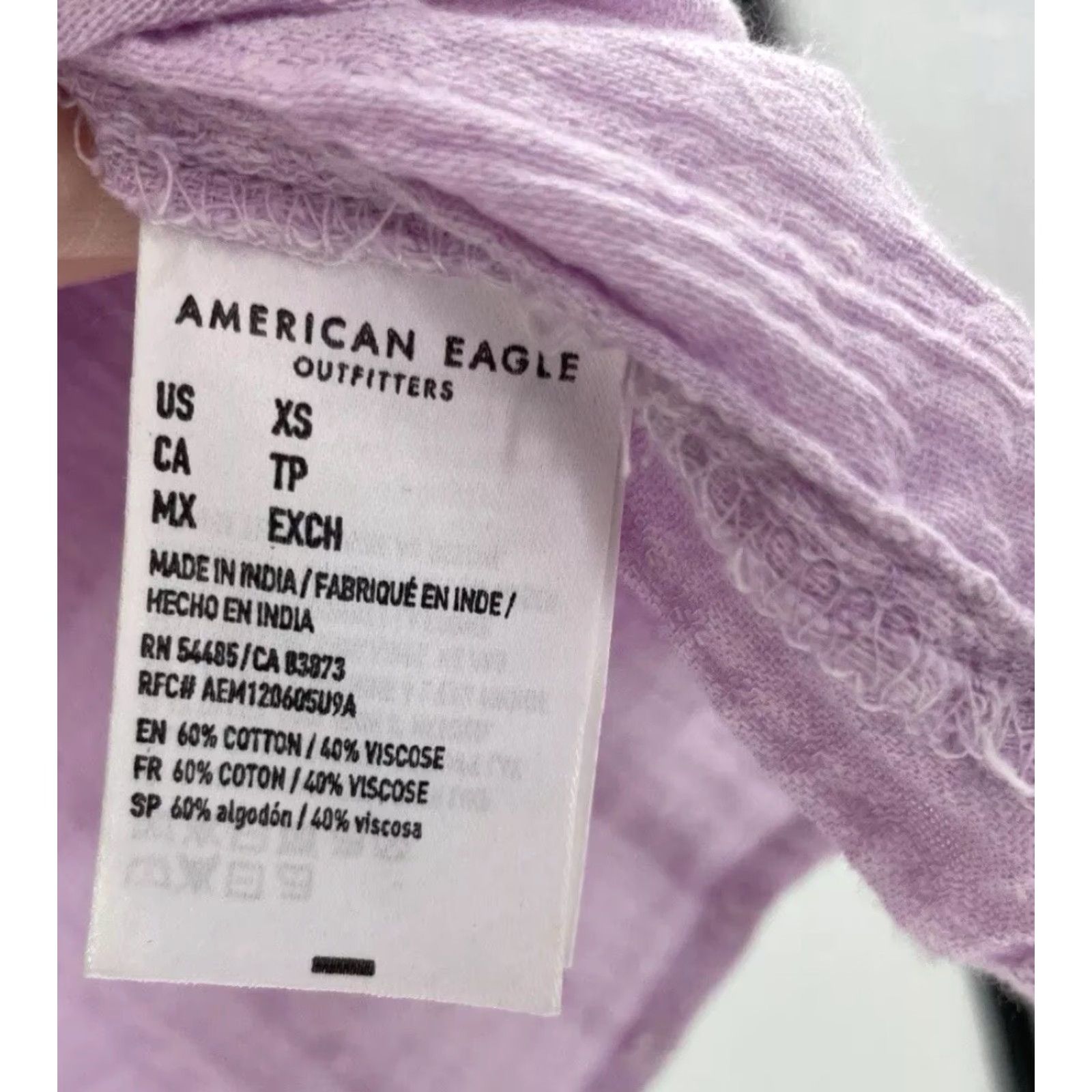 Vintage NWT American Eagle Cropped Lavender Puff Slv V-Neck Faux Wrap Boho Cottage Sz XS Blouse Shirt Womens Puff Sleeve Tie Front Solid Cotton Blend Viscose Size XS / US 0-2 / IT 36-38 - 6 Thumbnail