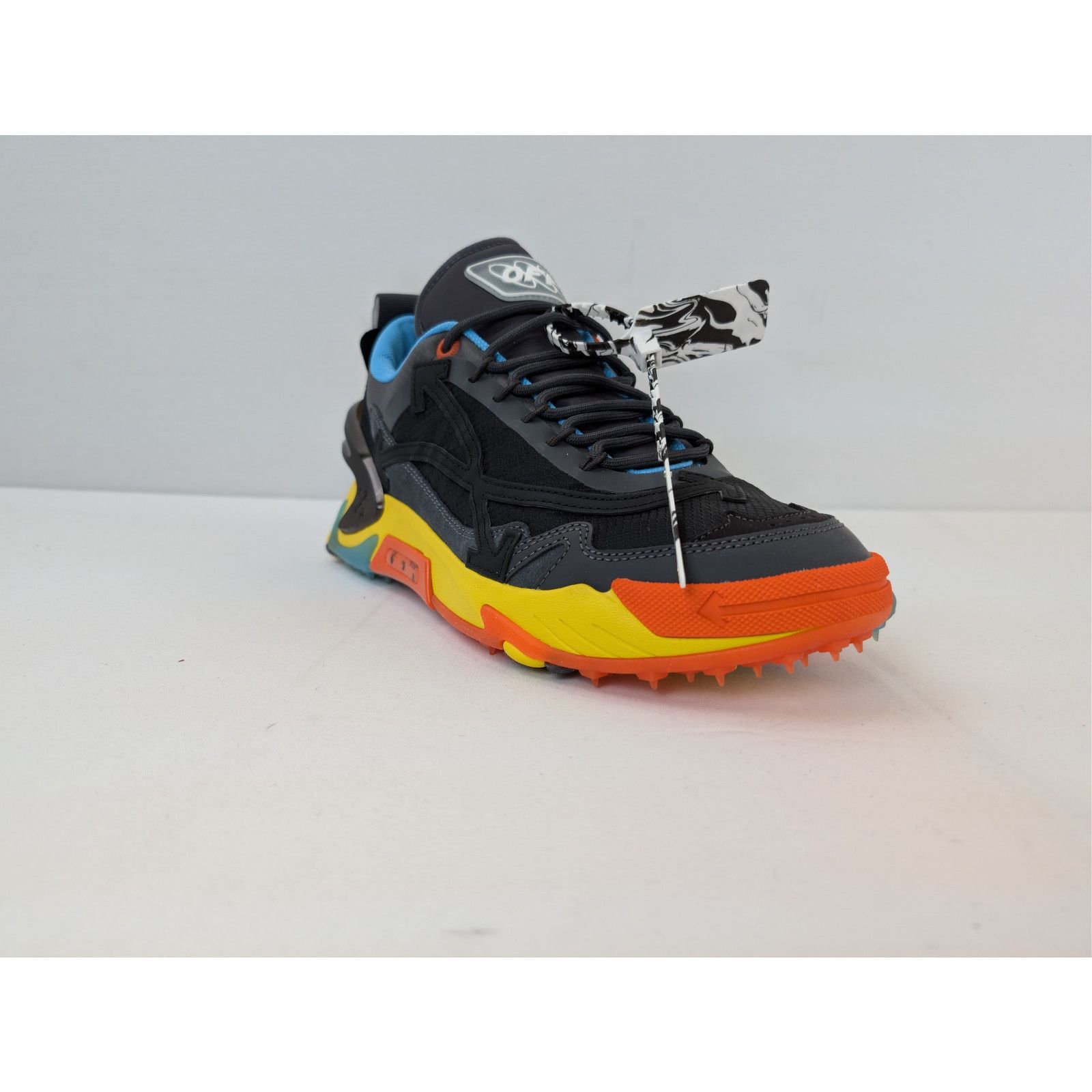 Off-White o1rshd1 Q:2 / OSDY 2000 Low top Sneakers in Yellow/Black Size US 11 / EU 44 - 2 Thumbnail
