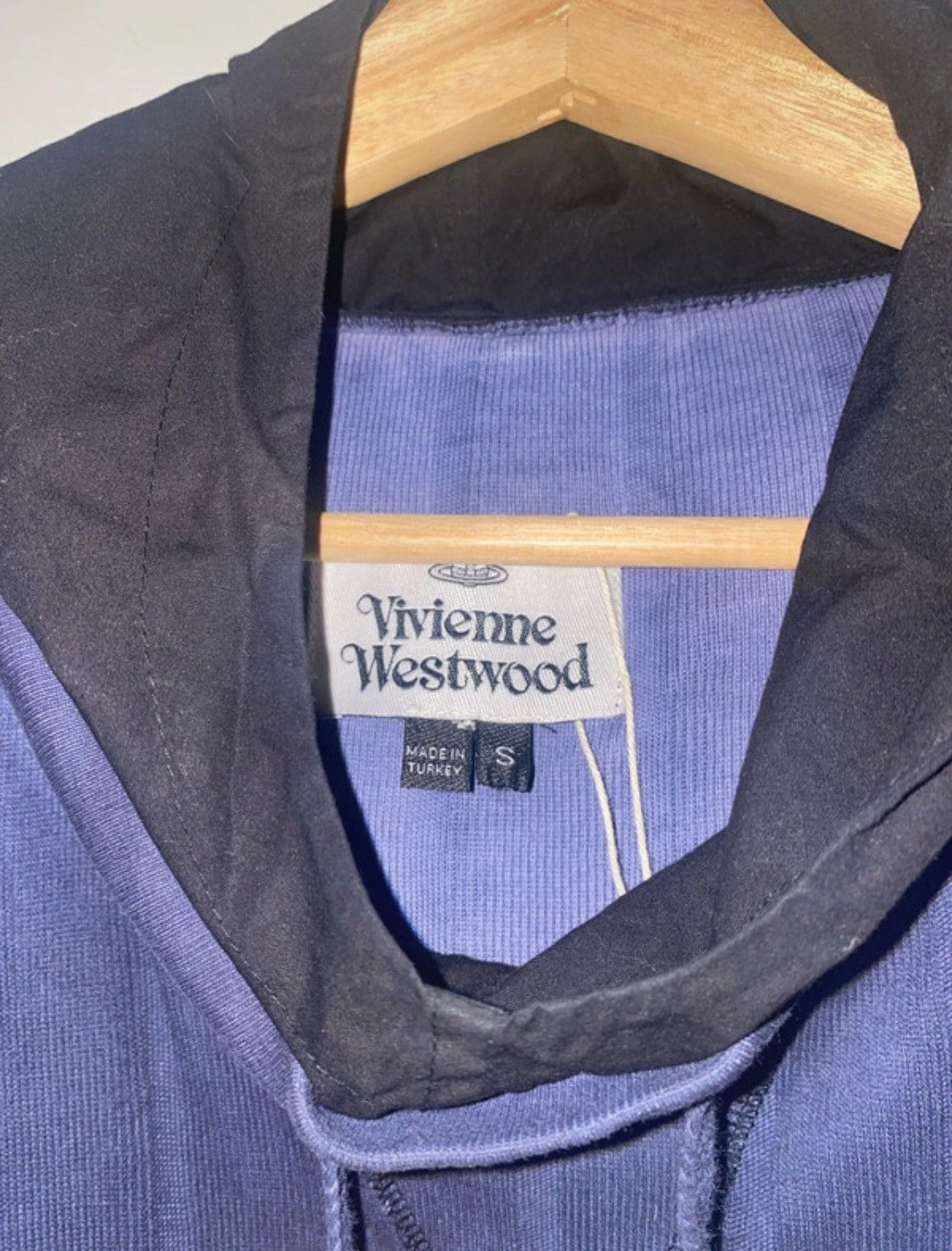 Vivienne Westwood Vivienne Westwood Hoodie Size US S / EU 44-46 / 1 - 3 Thumbnail