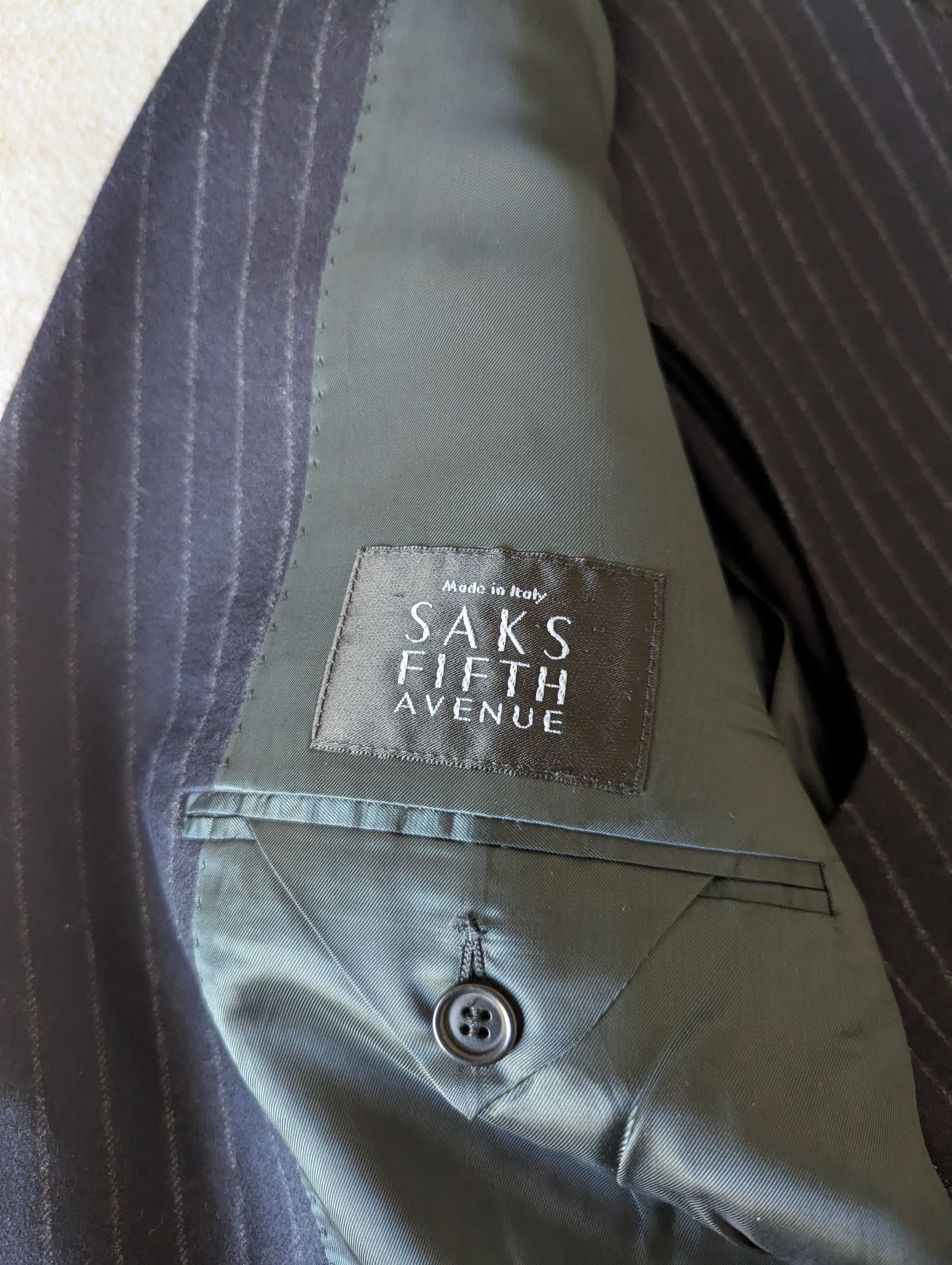 Saks Fifth Avenue Vintage Superfine Wool and Cashmere Suit Size 44L - 4 Thumbnail