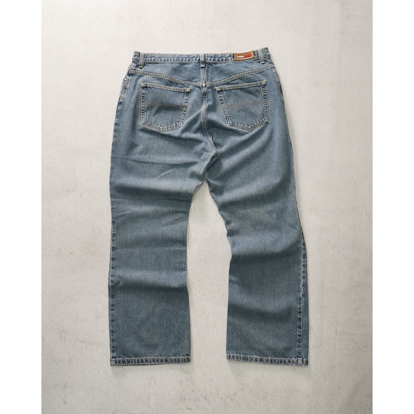 Tommy Hilfiger Vintage 00s Tommy Hilfiger Leg Jeans - Women's 36Wx28L Size 36" / US 14 / IT 50 - 2 Thumbnail