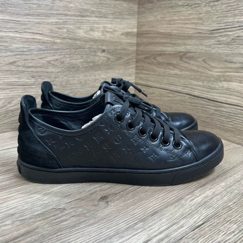 Louis Vuitton Louis Vuitton Black embossed full-print shoes Size US 6 / IT 36 - 2 Thumbnail