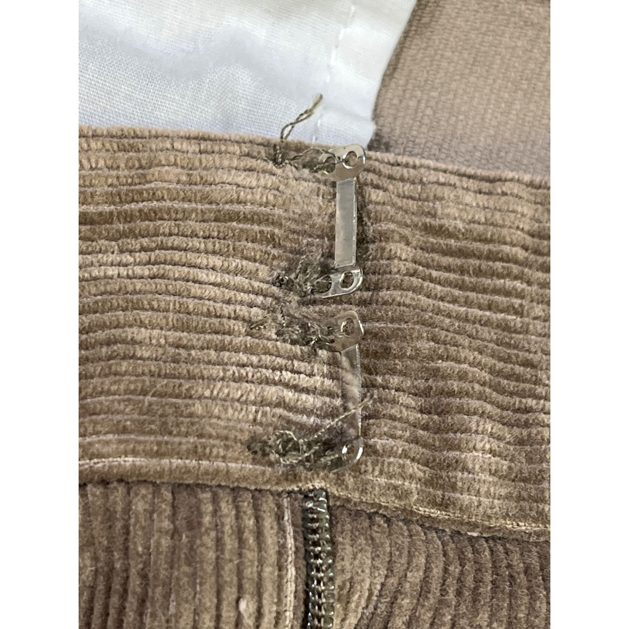 Other Rafaella Petites Women's Brown Corduroy Pants/Straight Leg S Size 32" / US 10 / IT 46 - 7 Thumbnail