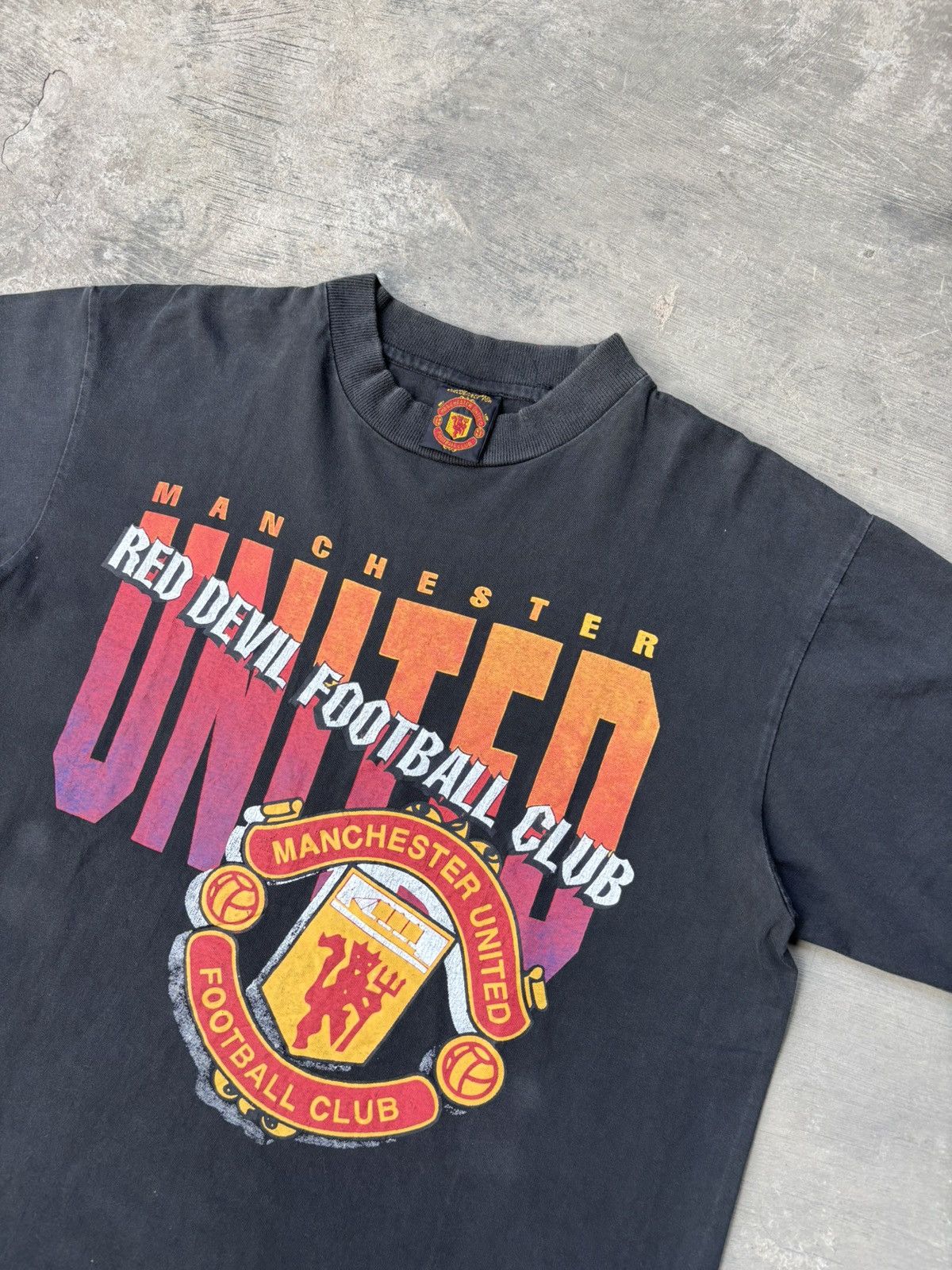 Vintage Vintage Manchester United Red Devil FC Size US L / EU 52-54 / 3 - 2 Thumbnail