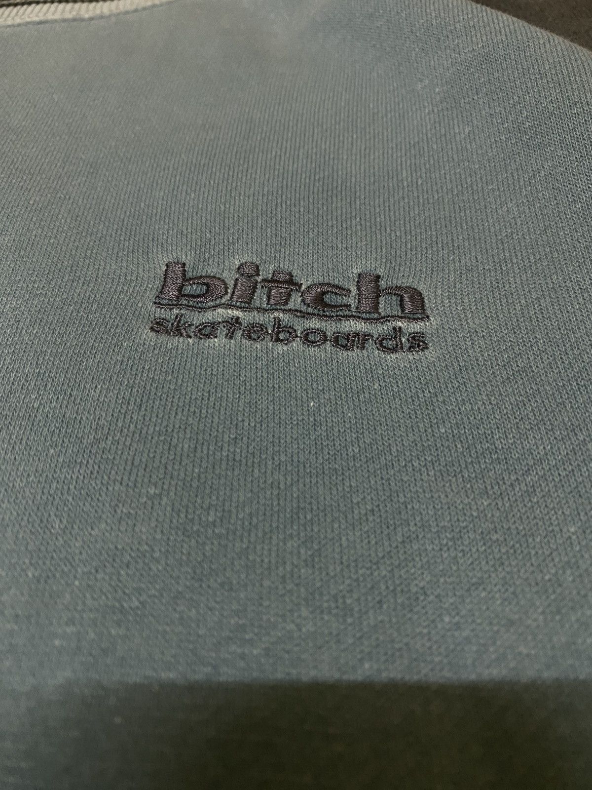 Other Vintage Bitch Skateboard Spellout Sweatshirt Size US M / EU 48-50 / 2 - 3 Thumbnail