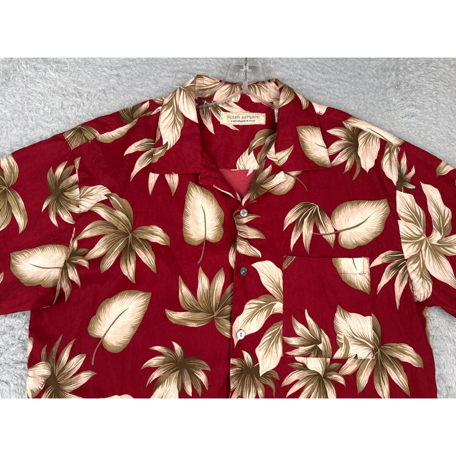 Vintage Island Republic Shirt Men Large Red Floral Poly Blend Button Up Hawaiian Pocket Size US L / EU 52-54 / 3 - 4 Thumbnail