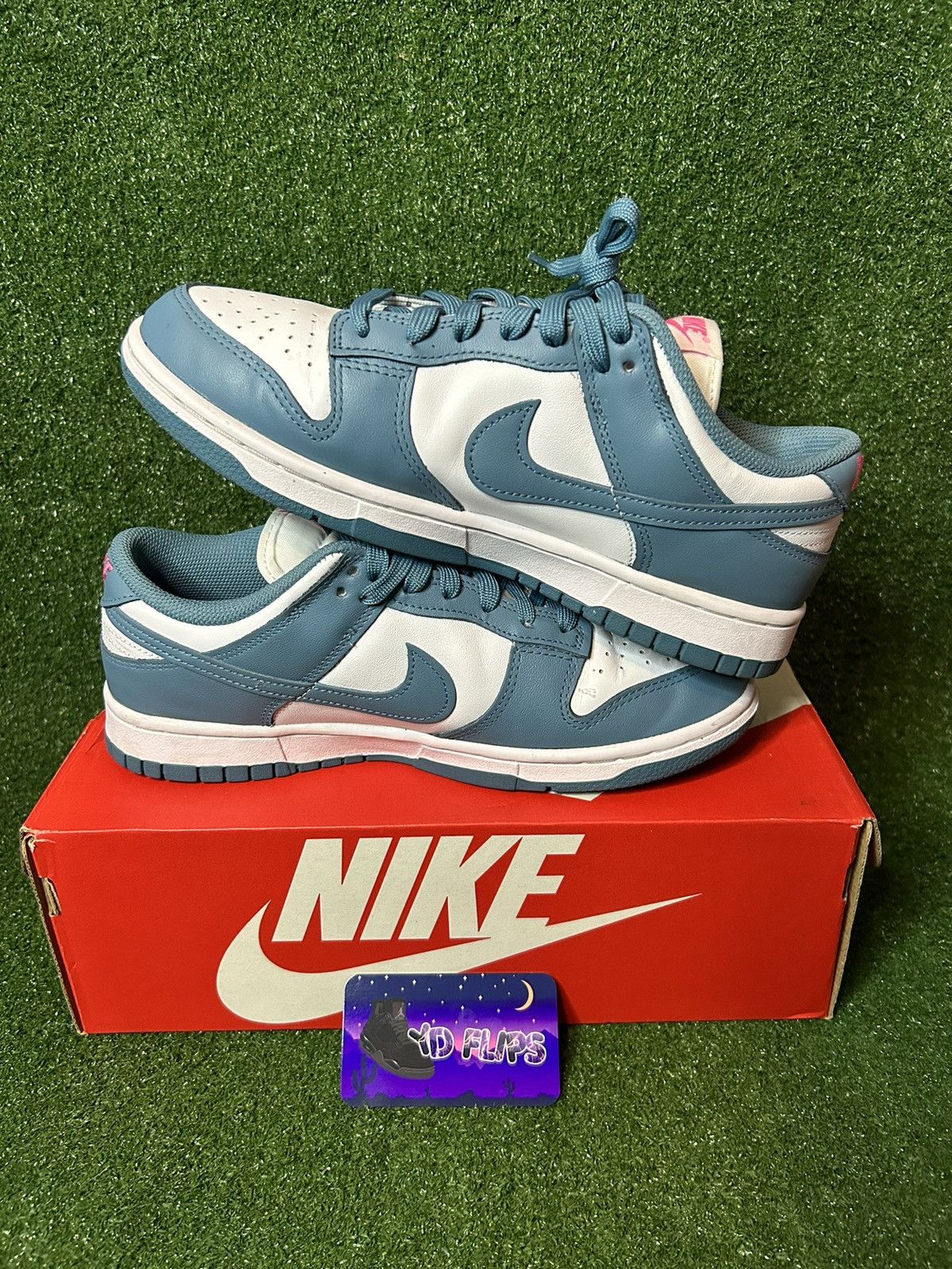 Nike Size 9.5w SouthBeach Dunk Low Size US 9.5 / IT 39.5 - 2 Thumbnail