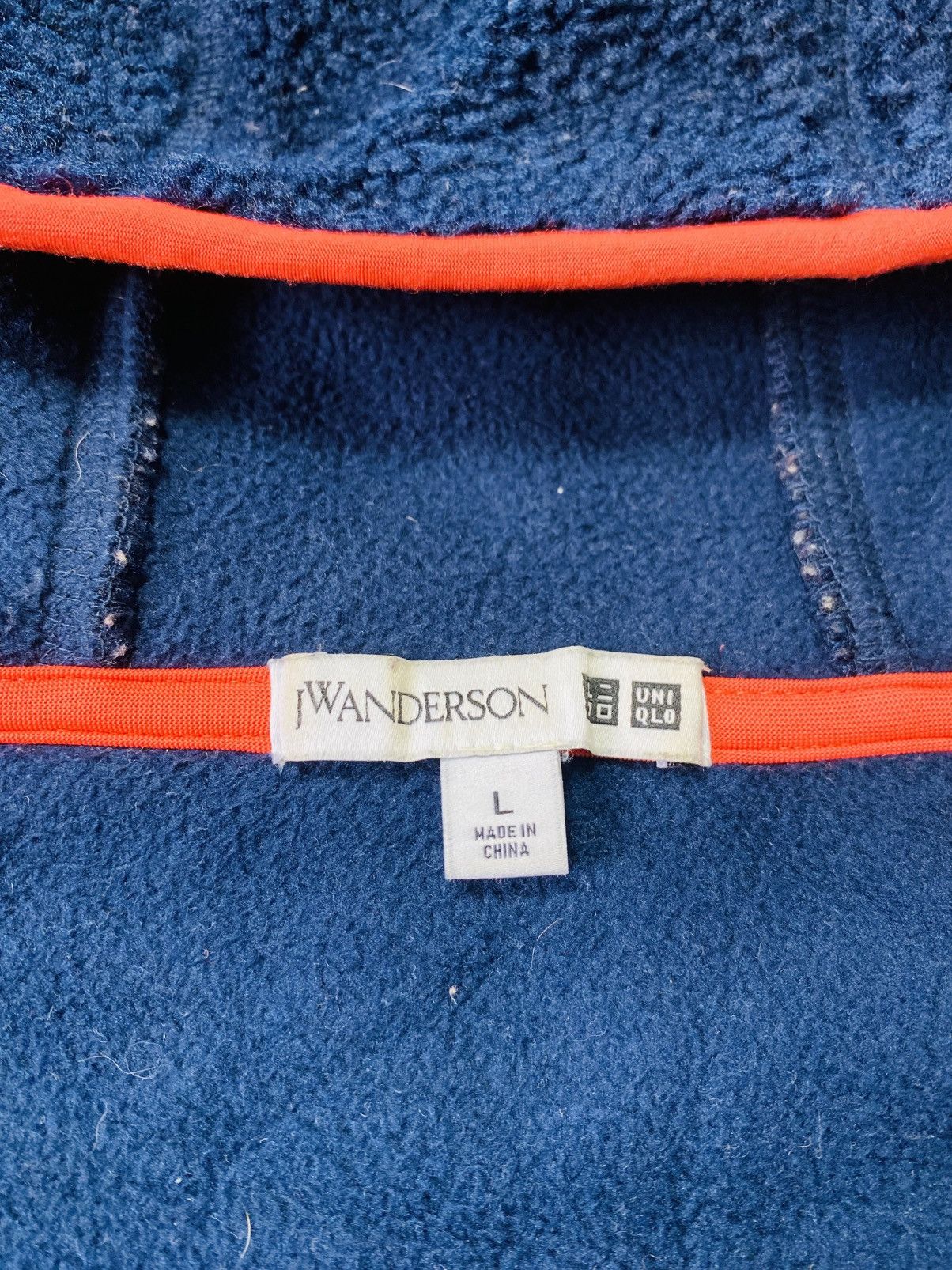 JW Anderson × Uniqlo Rare Uniqlo x J.W. Anderson Hoodie Fleece Size US L / EU 52-54 / 3 - 14 Thumbnail