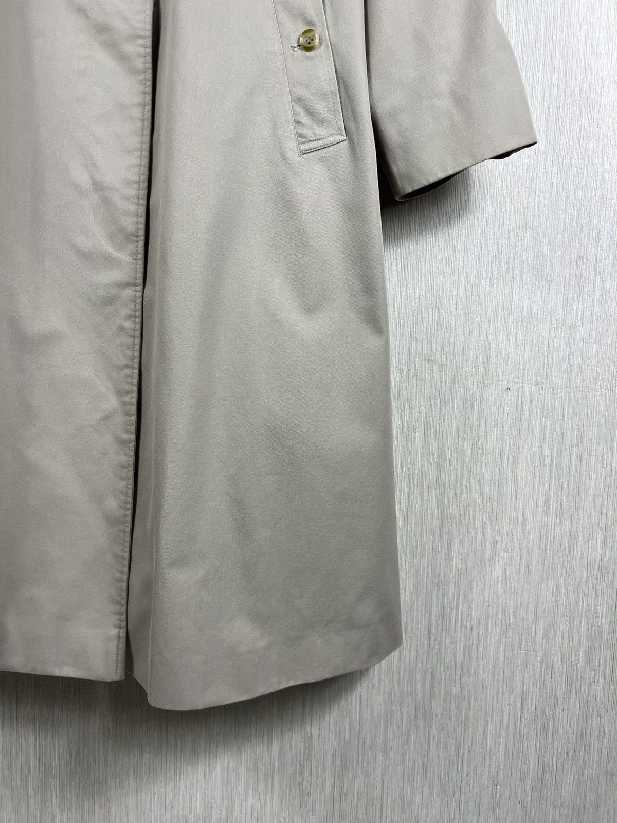 Burberry Vintage Burberrys London long trench coat parka nova checked Size US L / EU 52-54 / 3 - 9 Thumbnail
