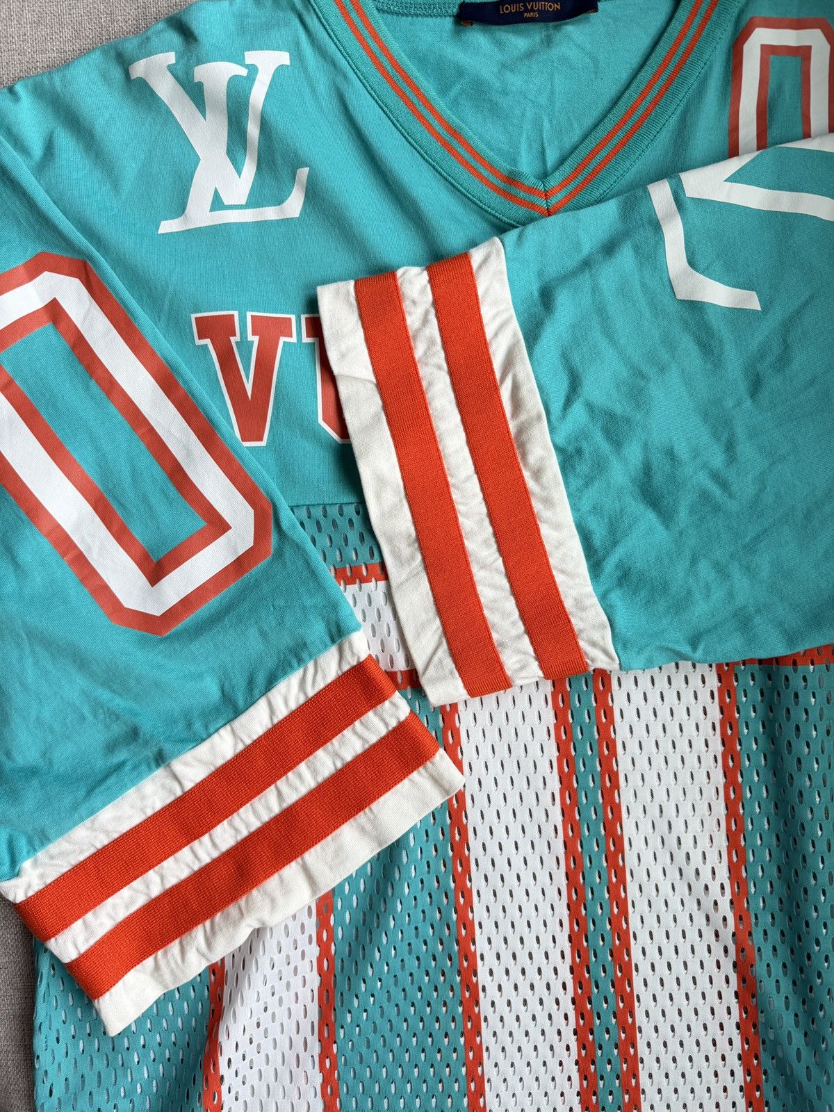 Louis Vuitton Louis Vuitton SS22 Hockey Jersey Tee Mint Green Size US L / EU 52-54 / 3 - 6 Thumbnail