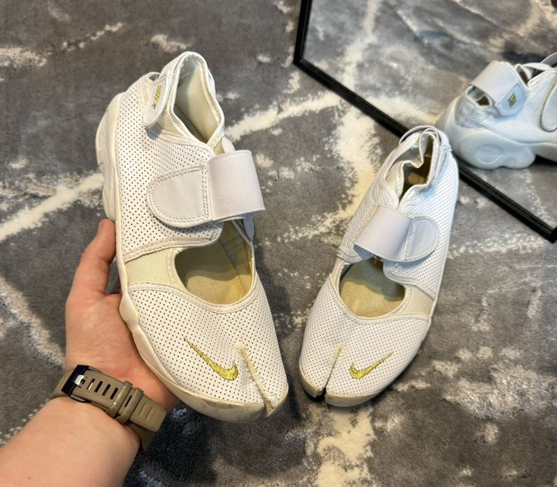 mens nike rift sandals