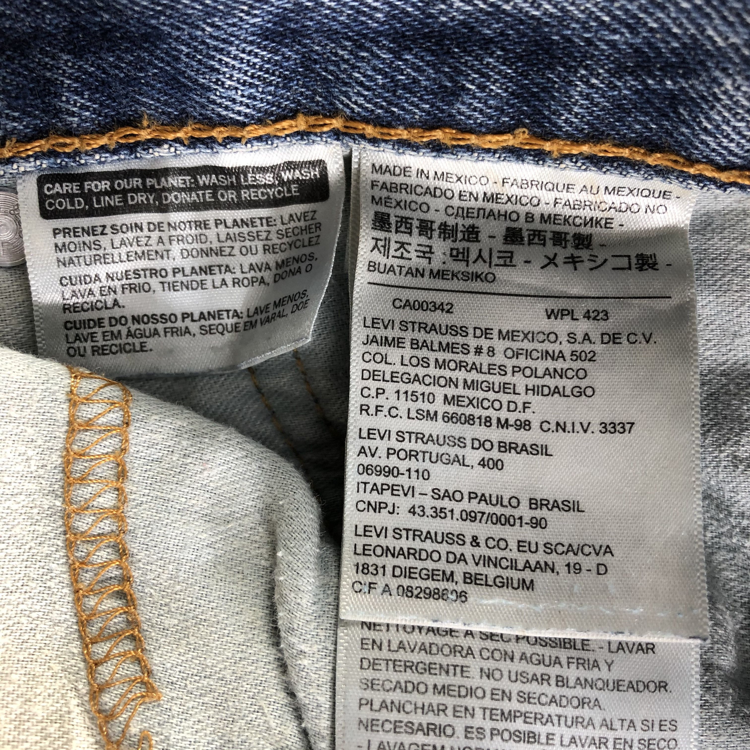 Levi's Vintage Levis 505 Jeans-J3374 Size US 35 - 11 Thumbnail