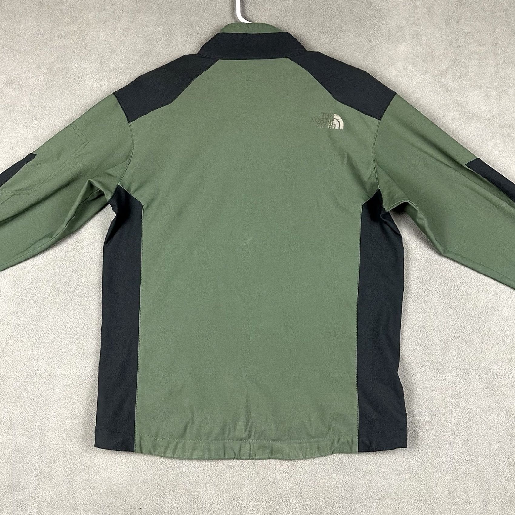 The North Face The North Face Apex Jacket Mens Small Green Softshell Windbreaker Regular Size- Small Green Windbreaker Logo Zip -Mens Size US S / EU 44-46 / 1 - 2 Thumbnail