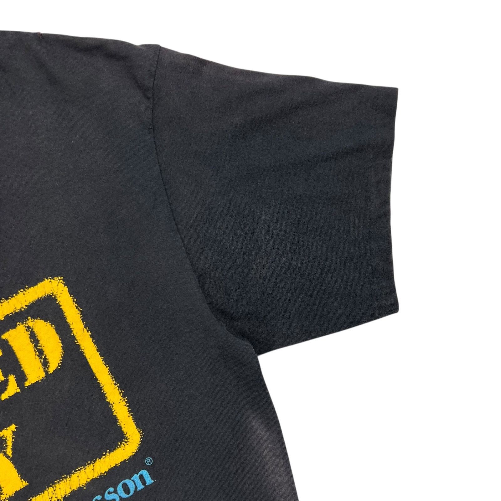 Tultex × Vintage Vintage 90s Insured By Smith & Wesson faded gun tee (L) Size US L / EU 52-54 / 3 - 5 Thumbnail