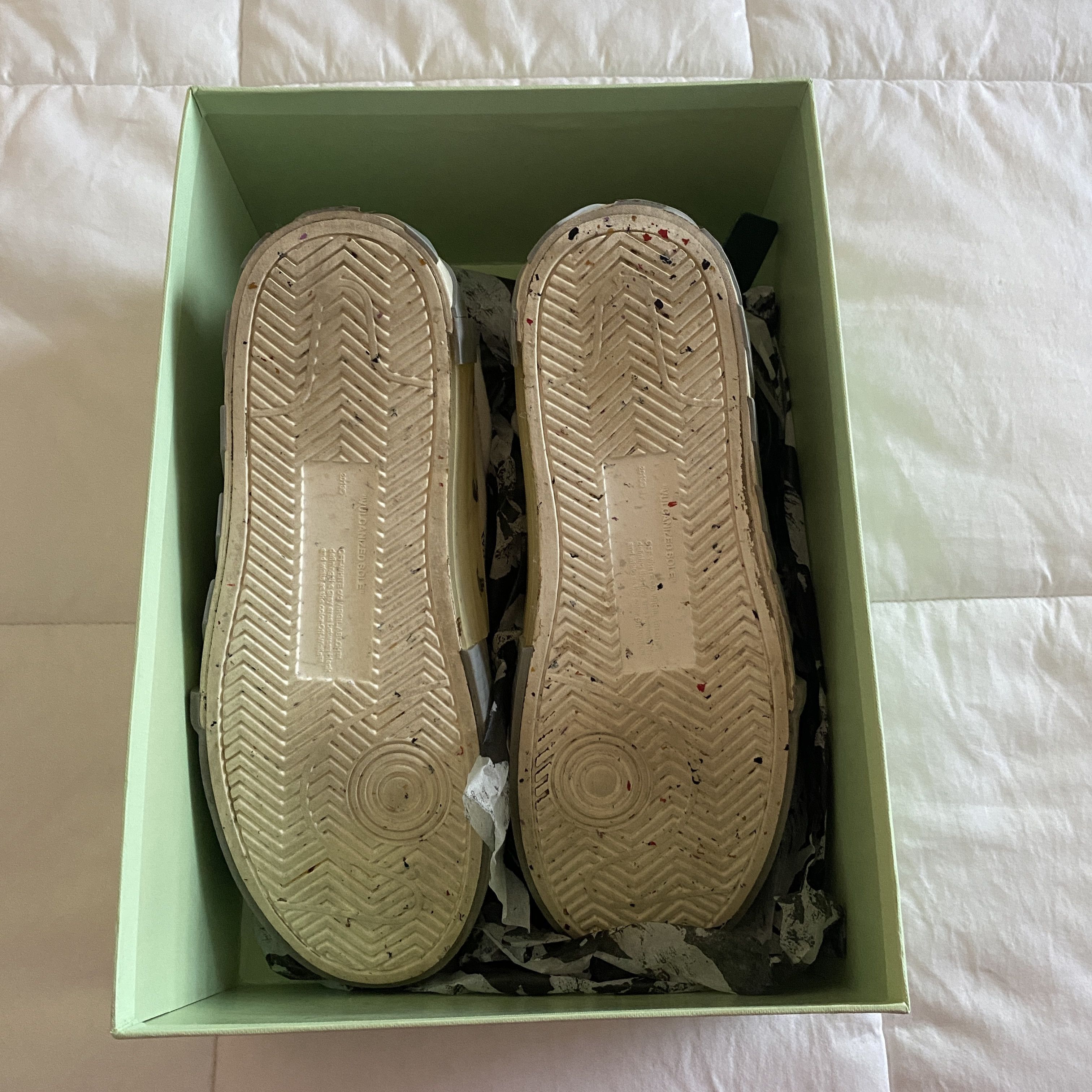 Off-White Off-White Eco Canvas Vulcanized Low Top Sneaker Size US8 Size US 8 / IT 38 - 5 Thumbnail