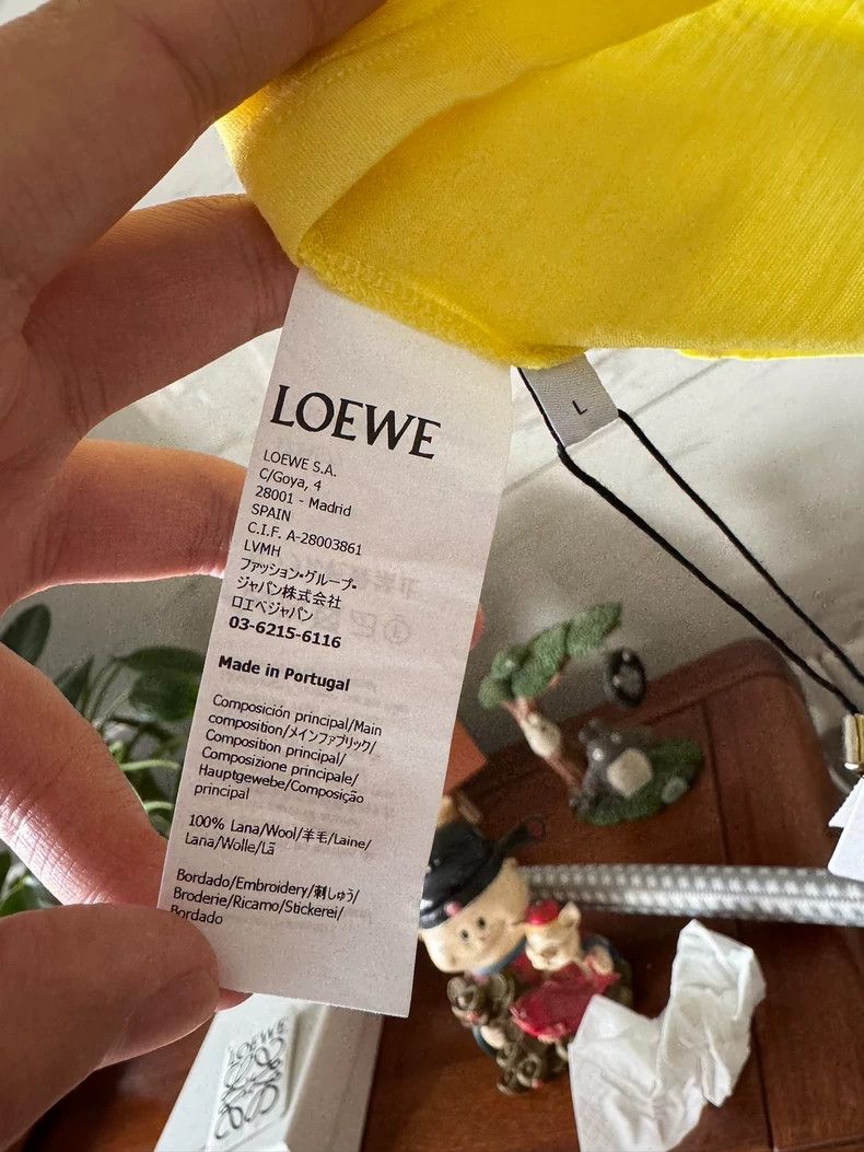 Loewe Loewe Wool short sleeve Size L / US 10 / IT 46 - 4 Thumbnail
