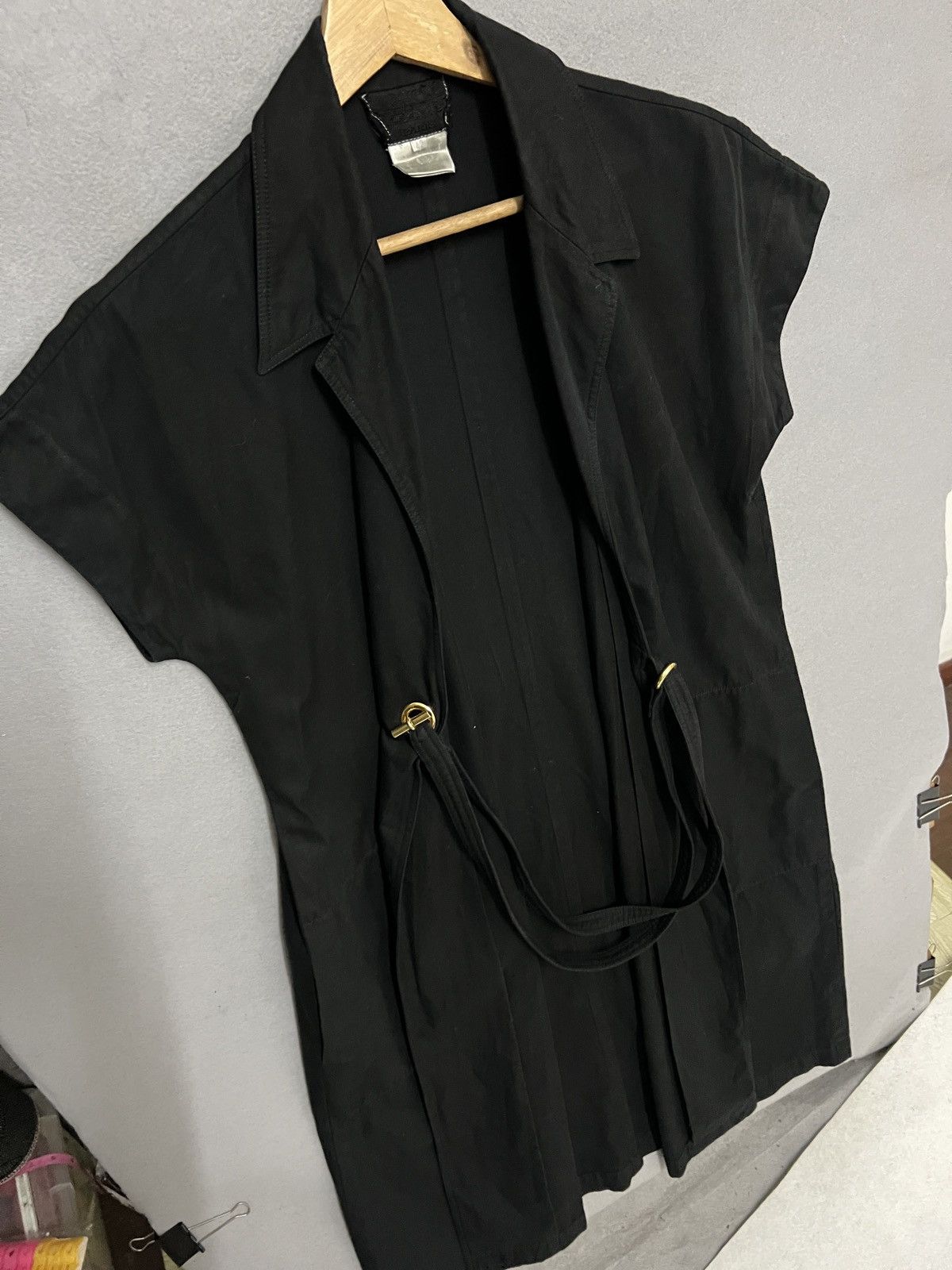 Hermes 539. Hermès Black Wrap Midi Dress with Gold Ring Belt Size 42S - 6 Thumbnail