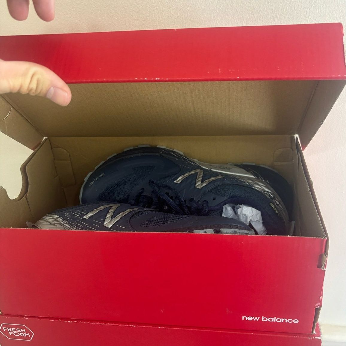 New Balance New Balance Summit Q.O.M. Gore-tex Trail Shoes Womens 6 NEW Size US 6 / IT 36 - 8 Thumbnail