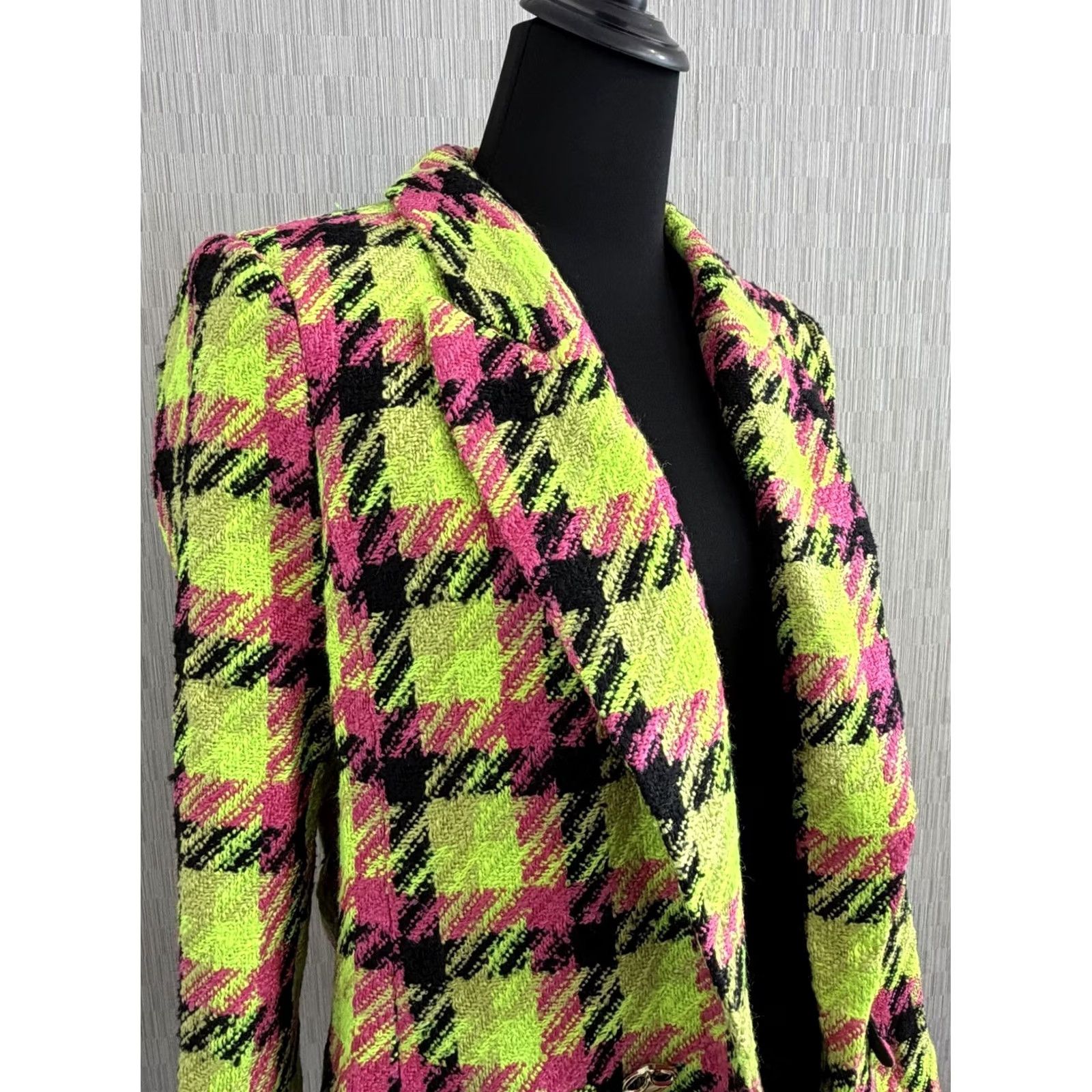 River Island River Island Blazer Neon Lime Pink Black Check Boucle Ladies UK 12 US 8 Plus Size Size XL / US 12-14 / IT 48-50 - 5 Thumbnail