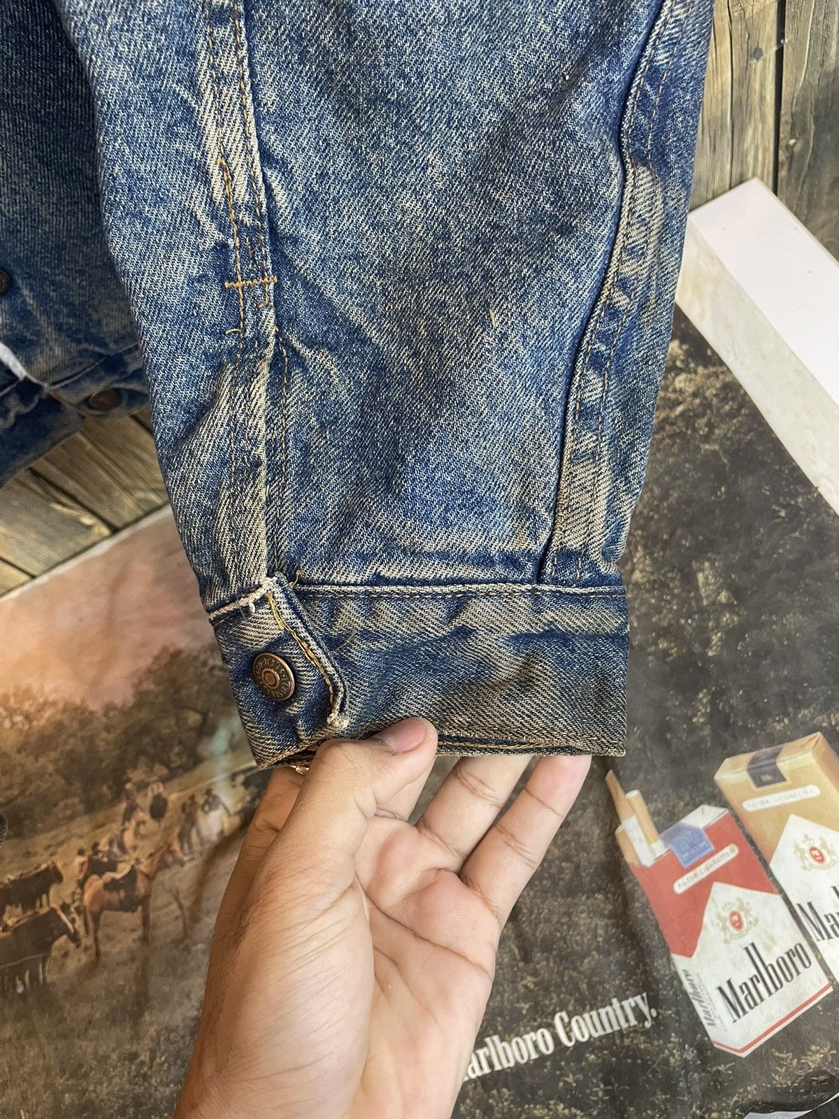 Levi's × Vintage Vintage Levis Denim Jacket Sherpa Made In Usa Size US M / EU 48-50 / 2 - 3 Thumbnail