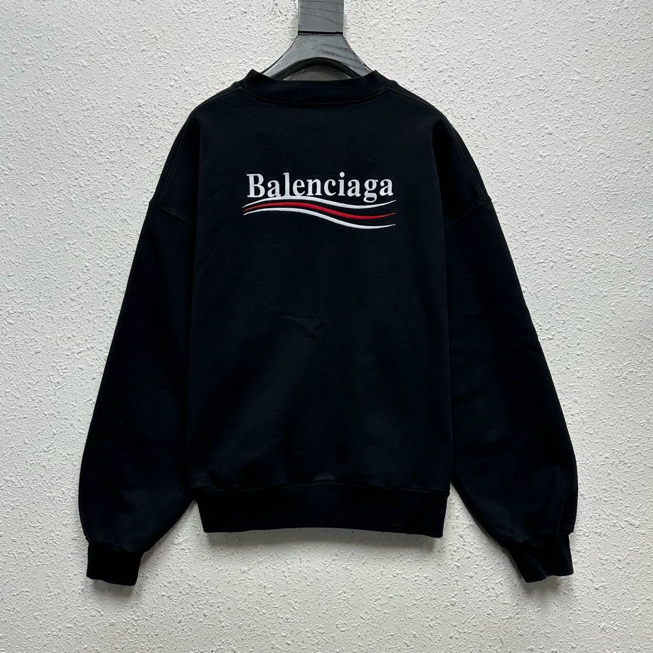 Balenciaga balenciaga logo embroidered long sleeve sweatshirt Size US L / EU 52-54 / 3 - 2 Thumbnail
