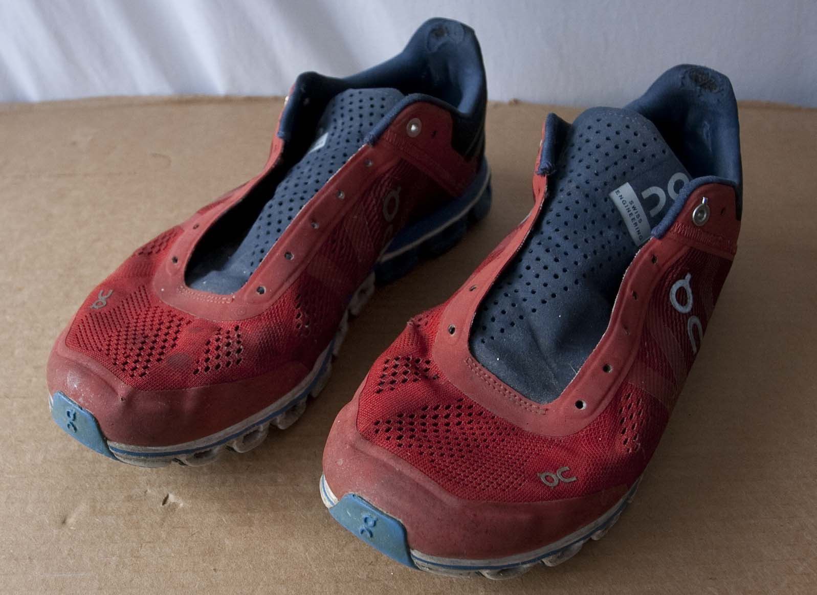 On Cloud Cloudflow Sneaker Shoes Mens Size 10.5 US *NO LACE*