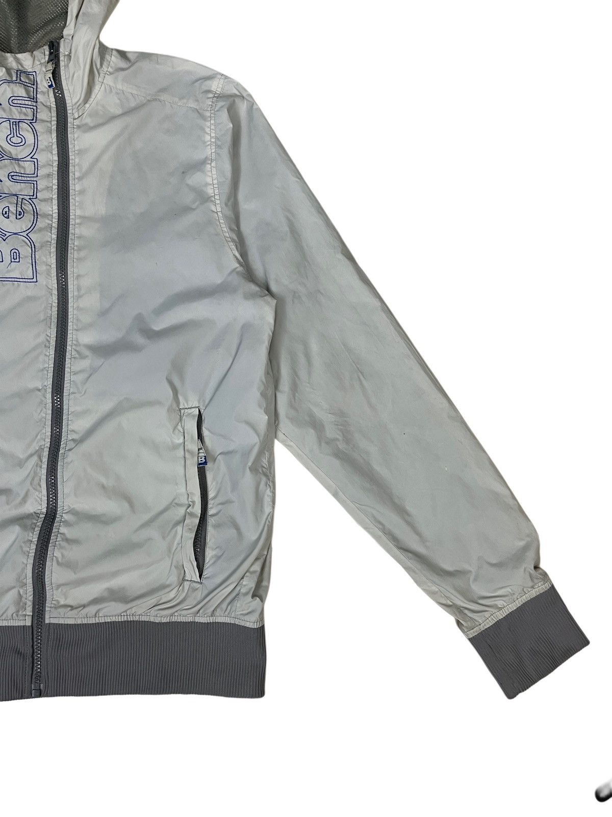 Bench Bench Light Hooded Windbreaker Jacket Size M / US 6-8 / IT 42-44 - 5 Thumbnail