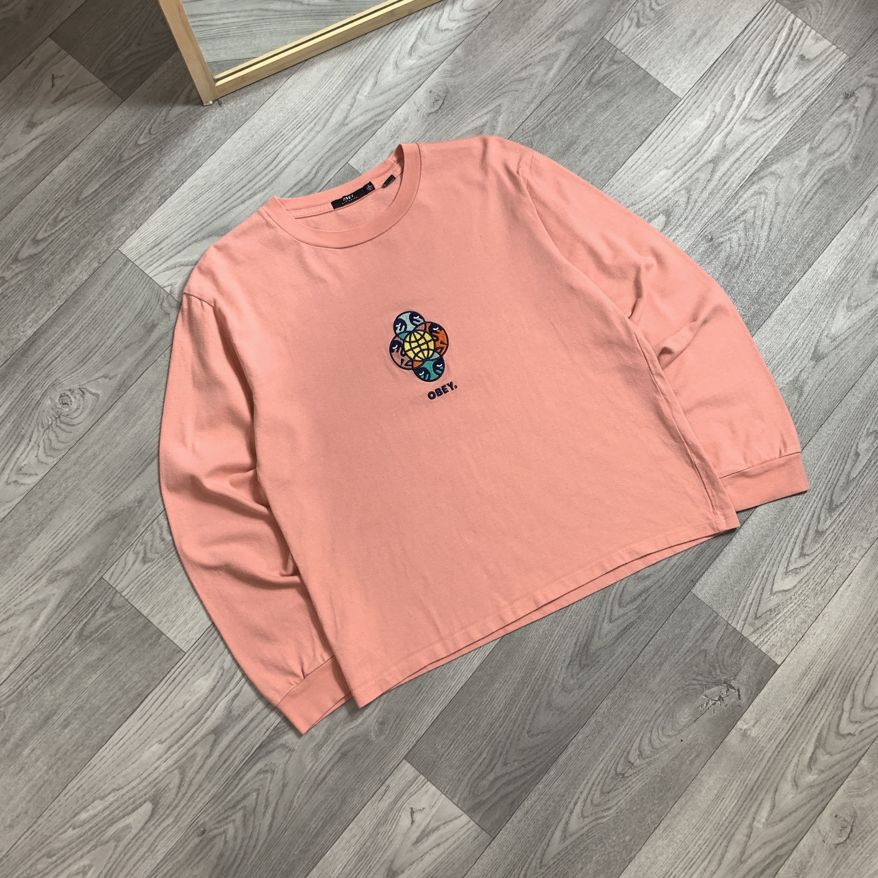 Obey Obey Worldwide Women's Embroidered Longsleeve Tee Shirt Size L / US 10 / IT 46 - 2 Thumbnail