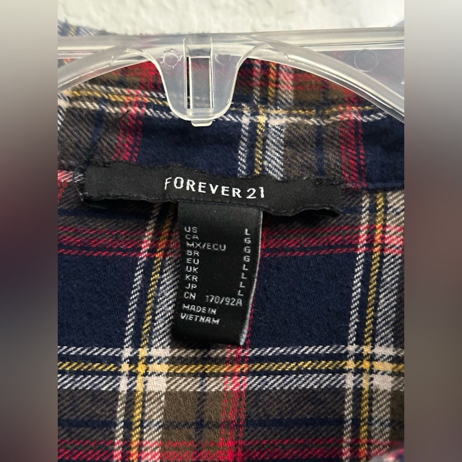 Forever 21 Forever 21 Flannel Cropped Plaid Button Shirt Womens Large Size L / US 10 / IT 46 - 2 Thumbnail