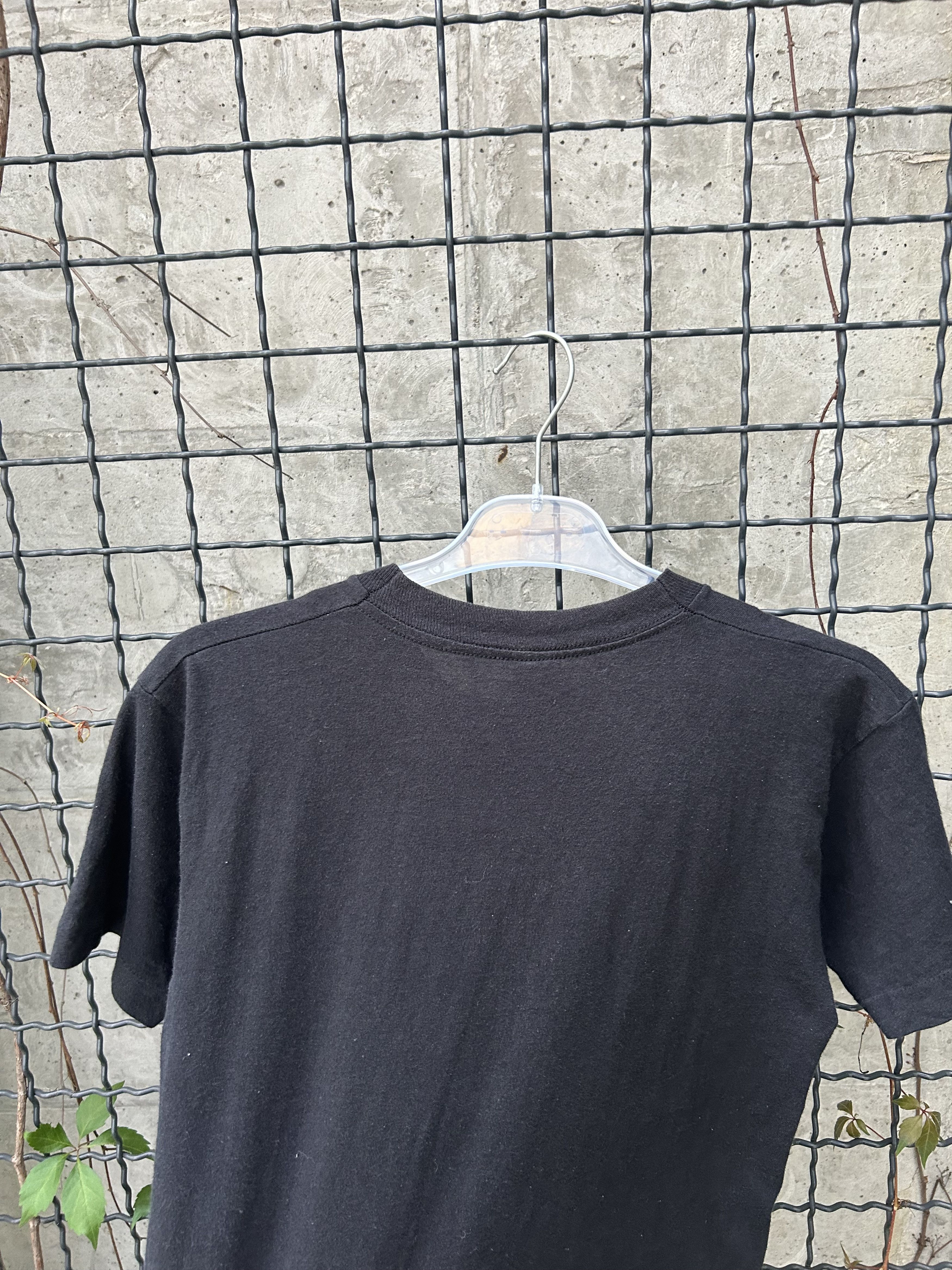 Vintage Vintage 90s Street Cred To Surf And Protect Comics T-shirt Size US XS / EU 42 / 0 - 8 Thumbnail