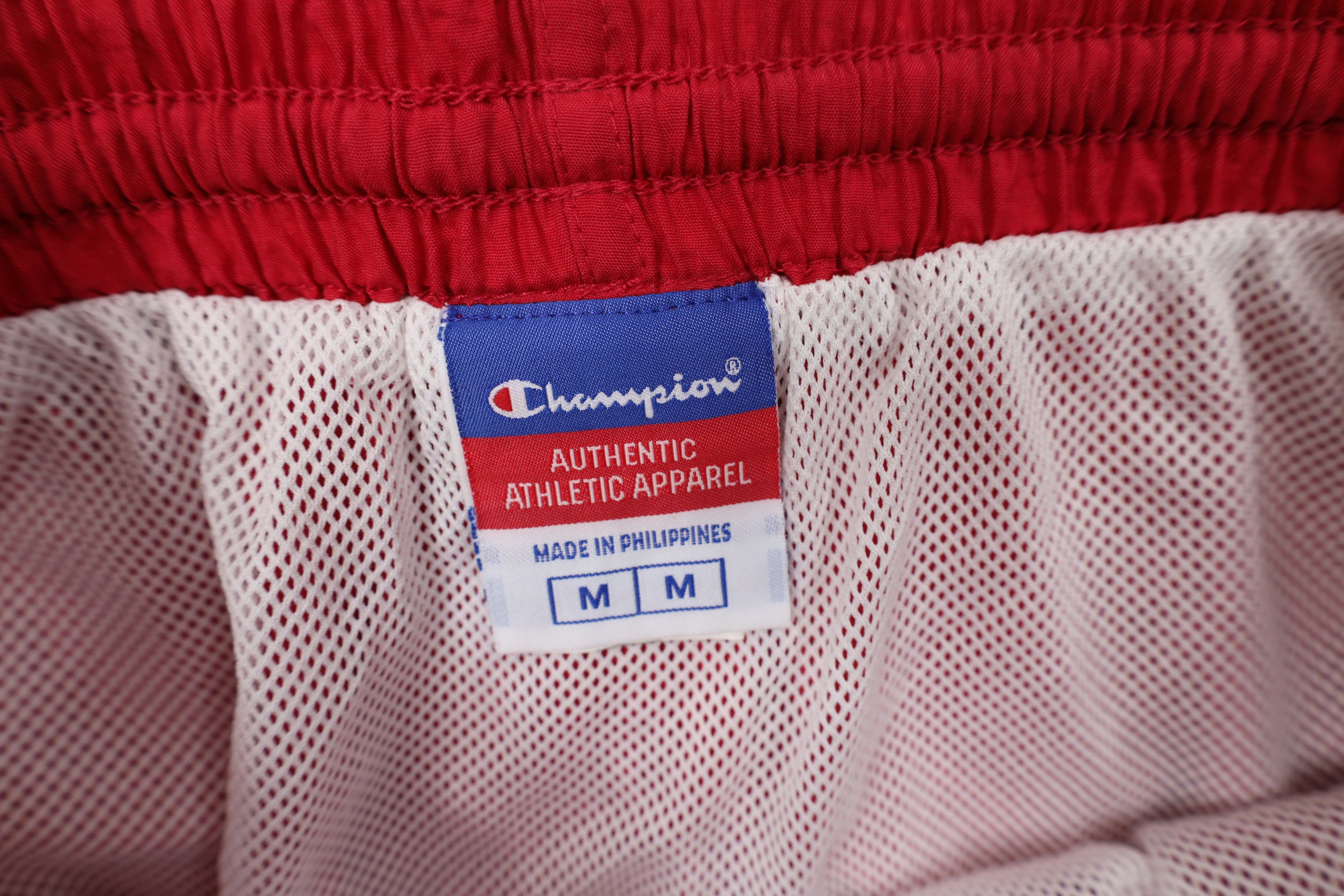 Champion Vintage 90s Champion Spell Out Lined Above Knee Shorts Red Size US 32 / EU 48 - 8 Thumbnail
