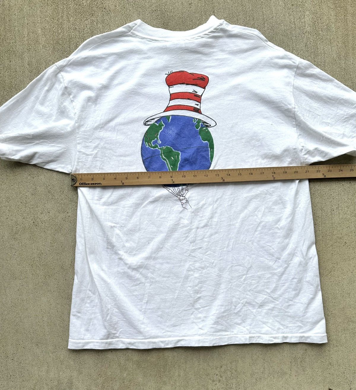 Band Tees × Grateful Dead × Vintage Vintage Grateful Dead Tee Shirt 94 Dr Seuss Cat In the Hat Size US L / EU 52-54 / 3 - 6 Thumbnail
