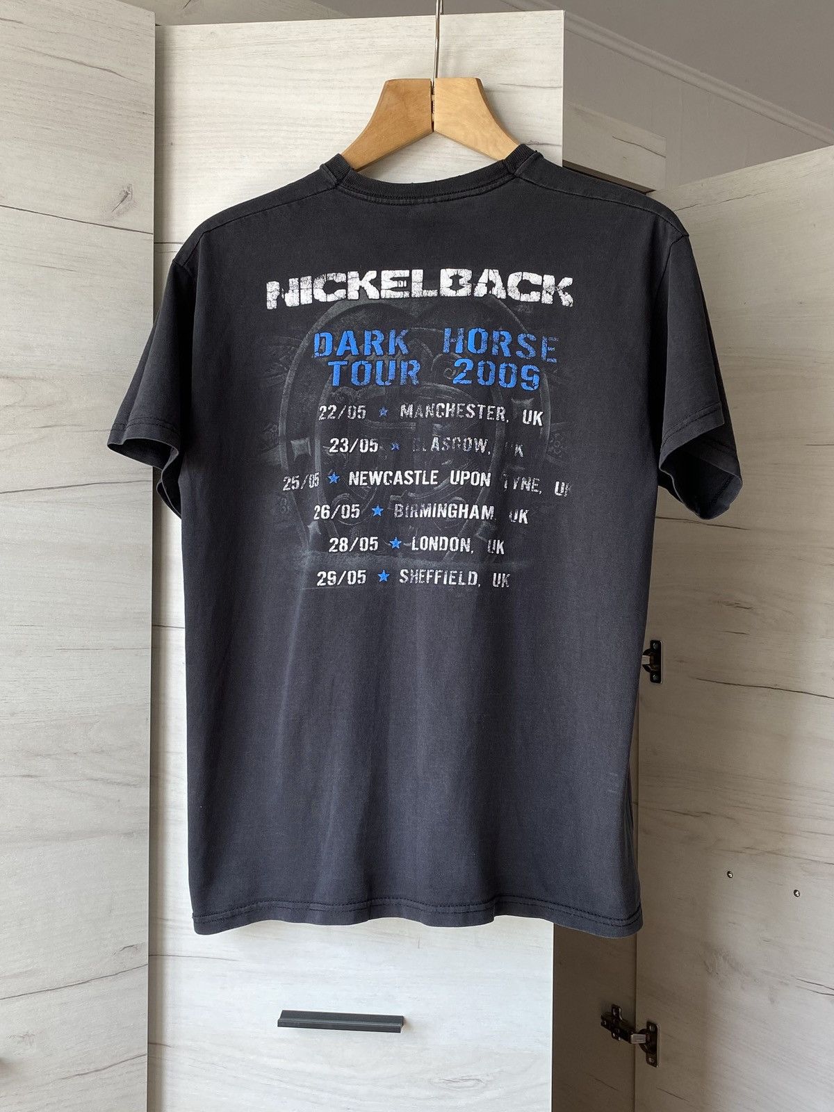 Fruit Of The Loom Nickelback Dark Horse 2009Tour Graphic T-Shirt Rock Music Size US M / EU 48-50 / 2 - 3 Thumbnail