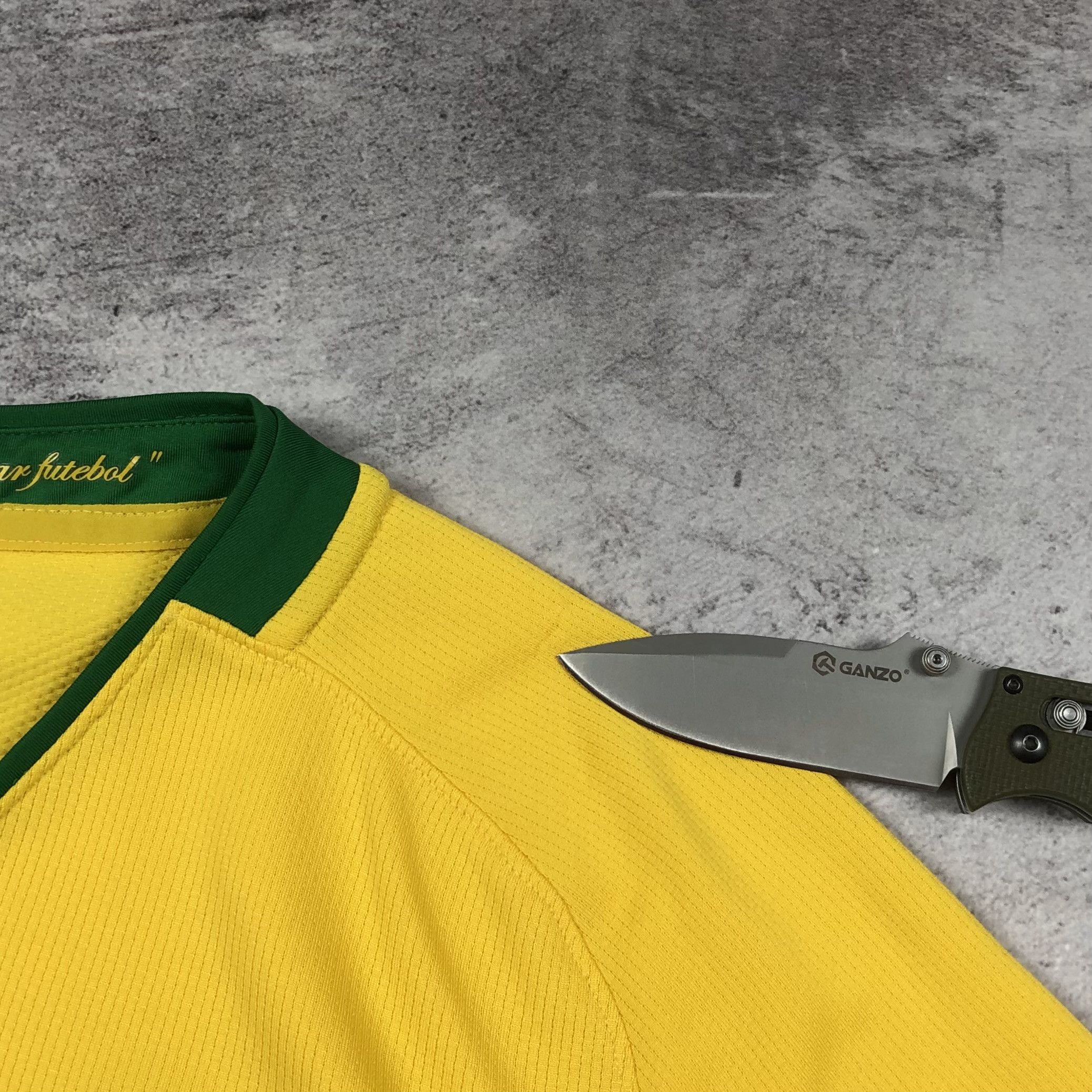 Nike Brazil 2008-2010 Nike Home Soccer Jersey youth XL Size US S / EU 44-46 / 1 - 15 Thumbnail