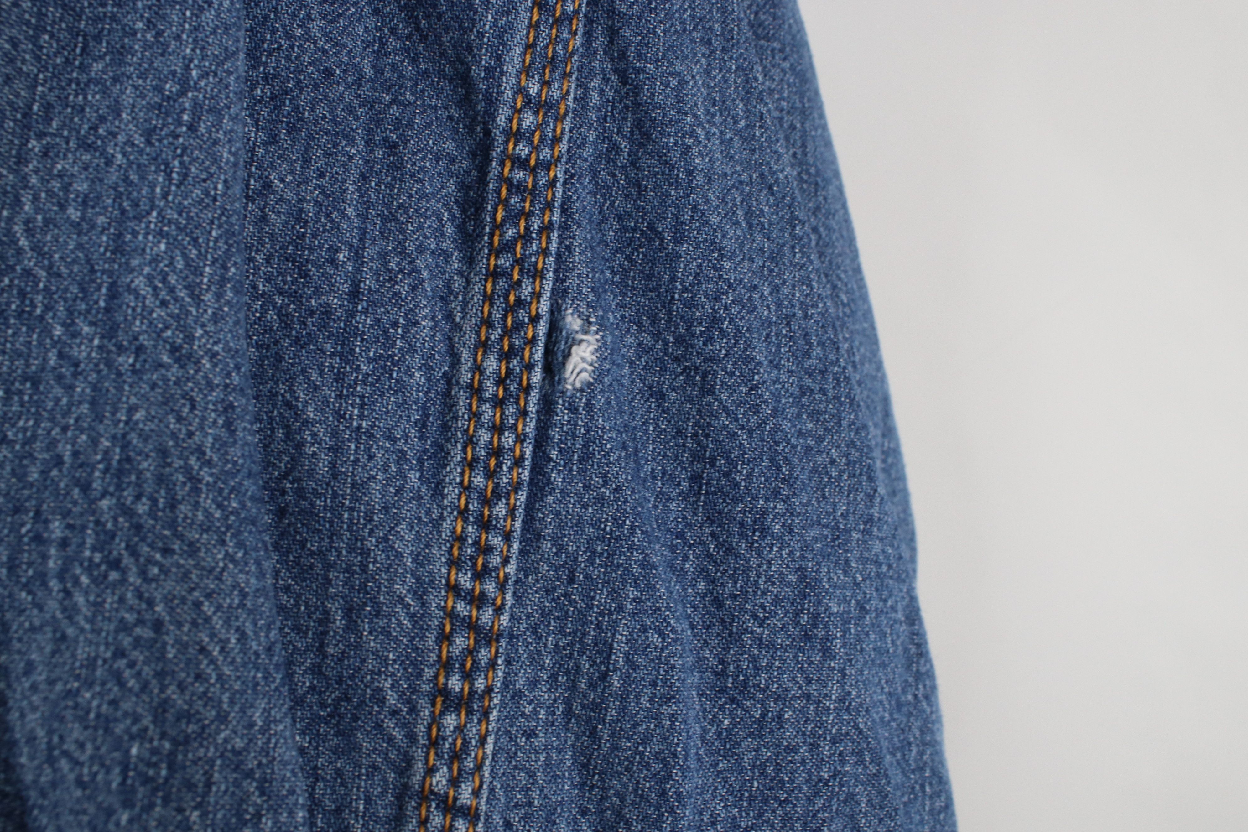 Levi's × Vintage Vintage Y2K 2003 Levis Denim Jean Collared Button Shirt Size US L / EU 52-54 / 3 - 5 Thumbnail
