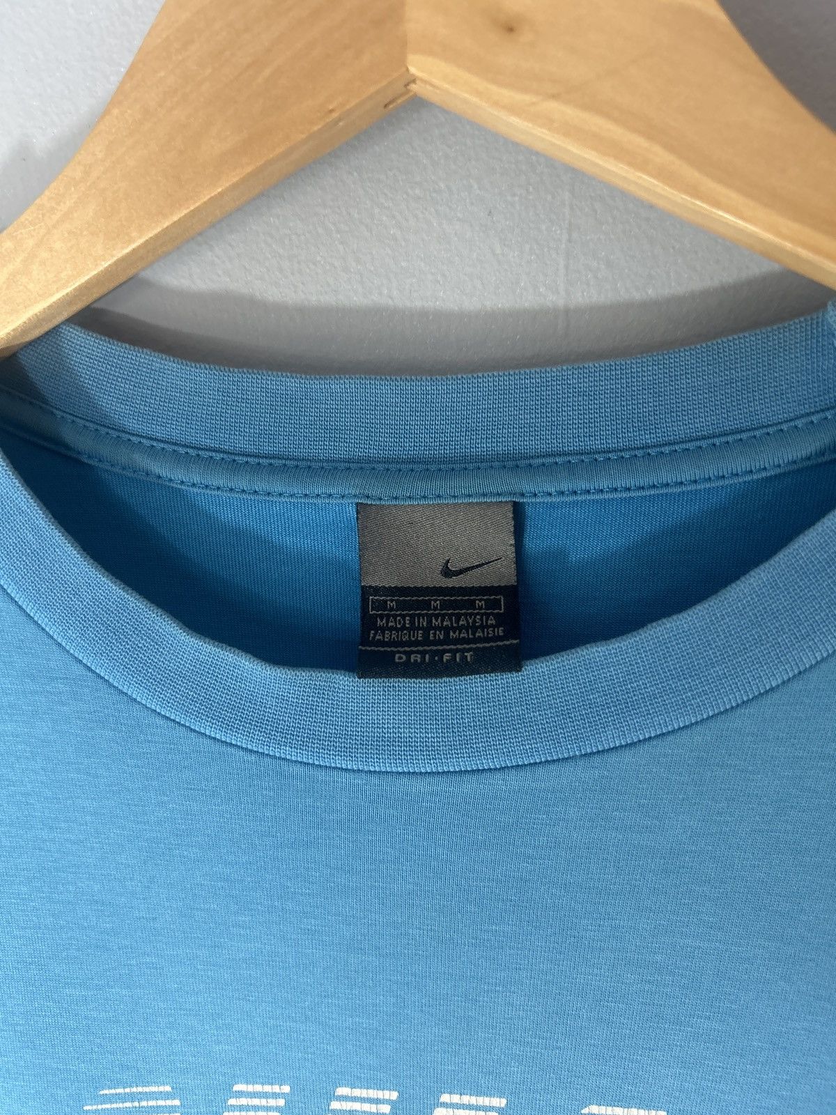 Nike Vintage 2000s Baby Blue Nike Tee Size US M / EU 48-50 / 2 - 4 Thumbnail