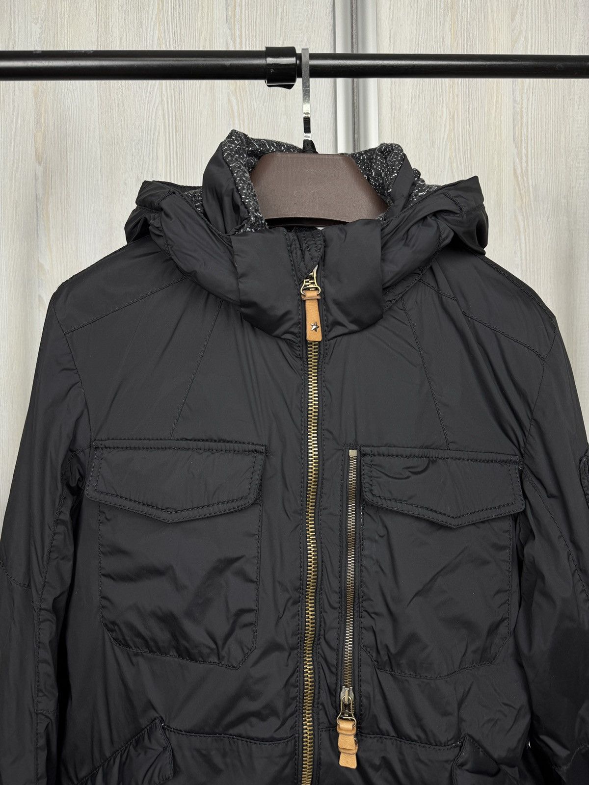 JET SET Jet Set black outdoor wolf bondage down ski snowboard jacket Size L / US 10 / IT 46 - 3 Thumbnail