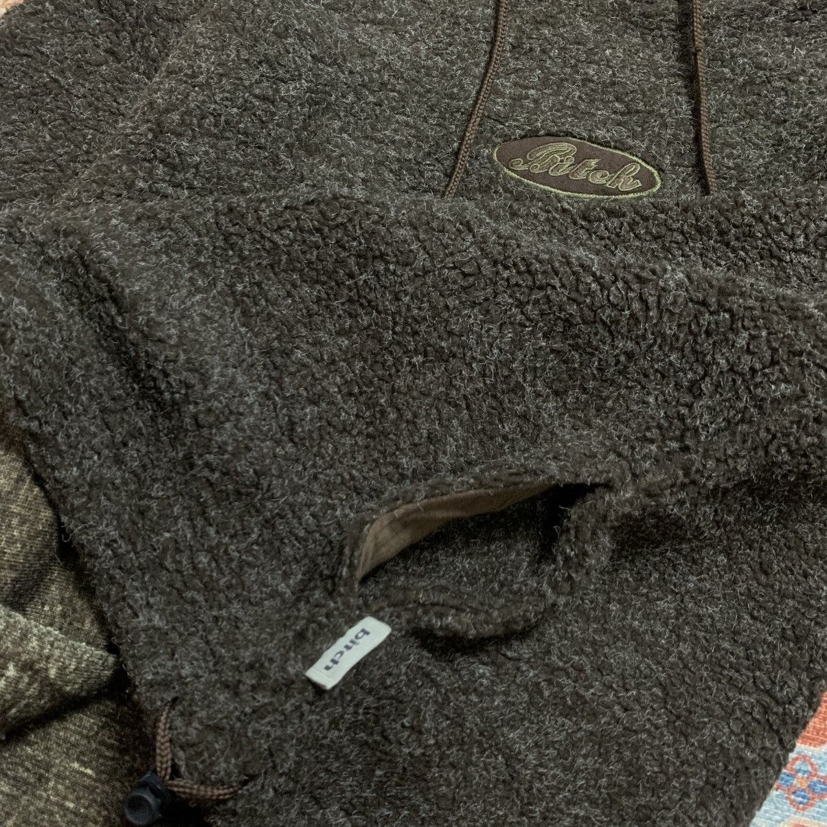 Vintage 2000s skate Teddy fleece Bitch skateboard pullover jacket Size US L / EU 52-54 / 3 - 6 Thumbnail