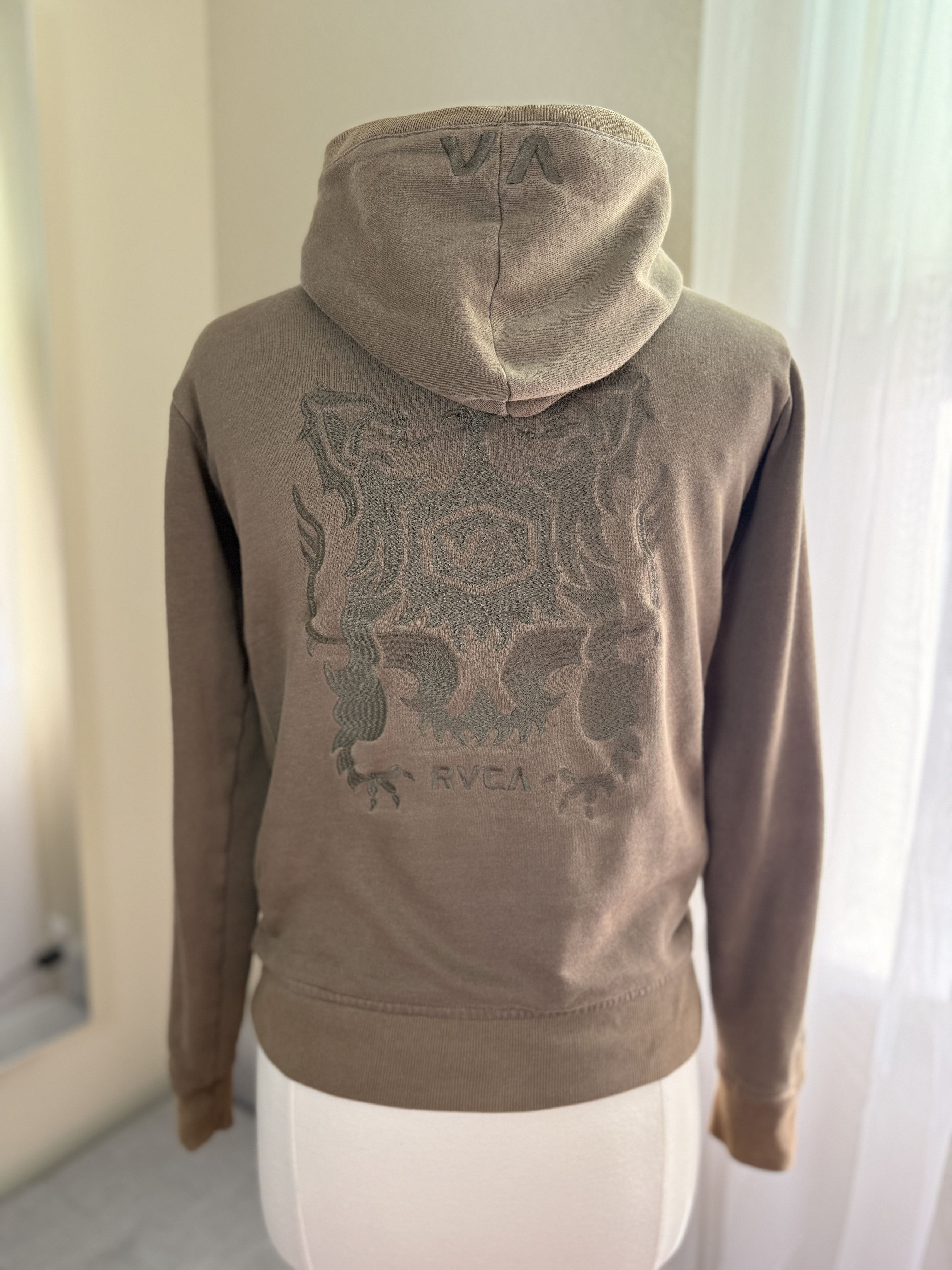 RVCA RVCA Archive Pigment-Dyed Zip Hoodie (M) Embroidered Crest Size US M / EU 48-50 / 2 - 2 Thumbnail