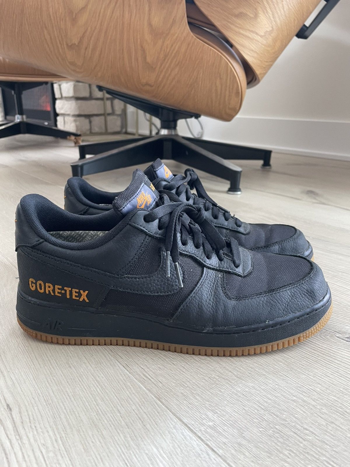 Nike Nike GORE-TEX Air Force 1 ‘Bright Ceramic’ Size US 10 / EU 43 - 3 Thumbnail