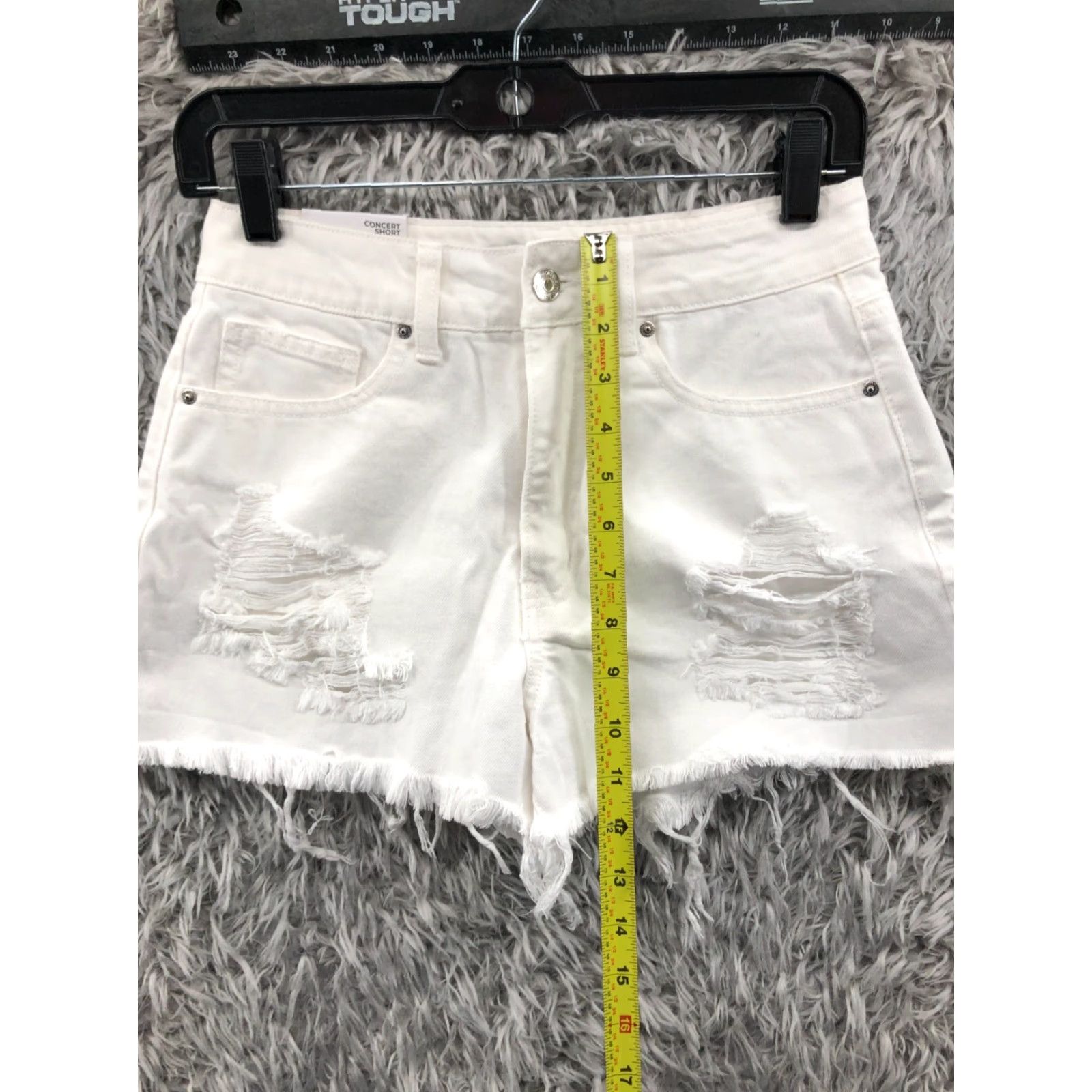 Forever 21 FOREVER 21 White Denim Jean Short Women 27 Mid Rise Light Wash 5-Pocket Casual Flat Front Size 27" / US 4 / IT 40 - 3 Thumbnail