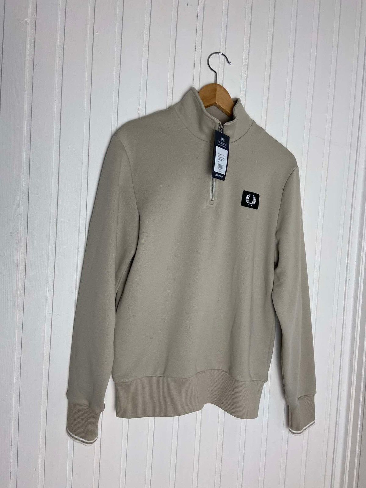 Fred Perry New sweatshirt Fred Perry 1/4 Zip Iight oyster size S Size US S / EU 44-46 / 1 - 1 Thumbnail