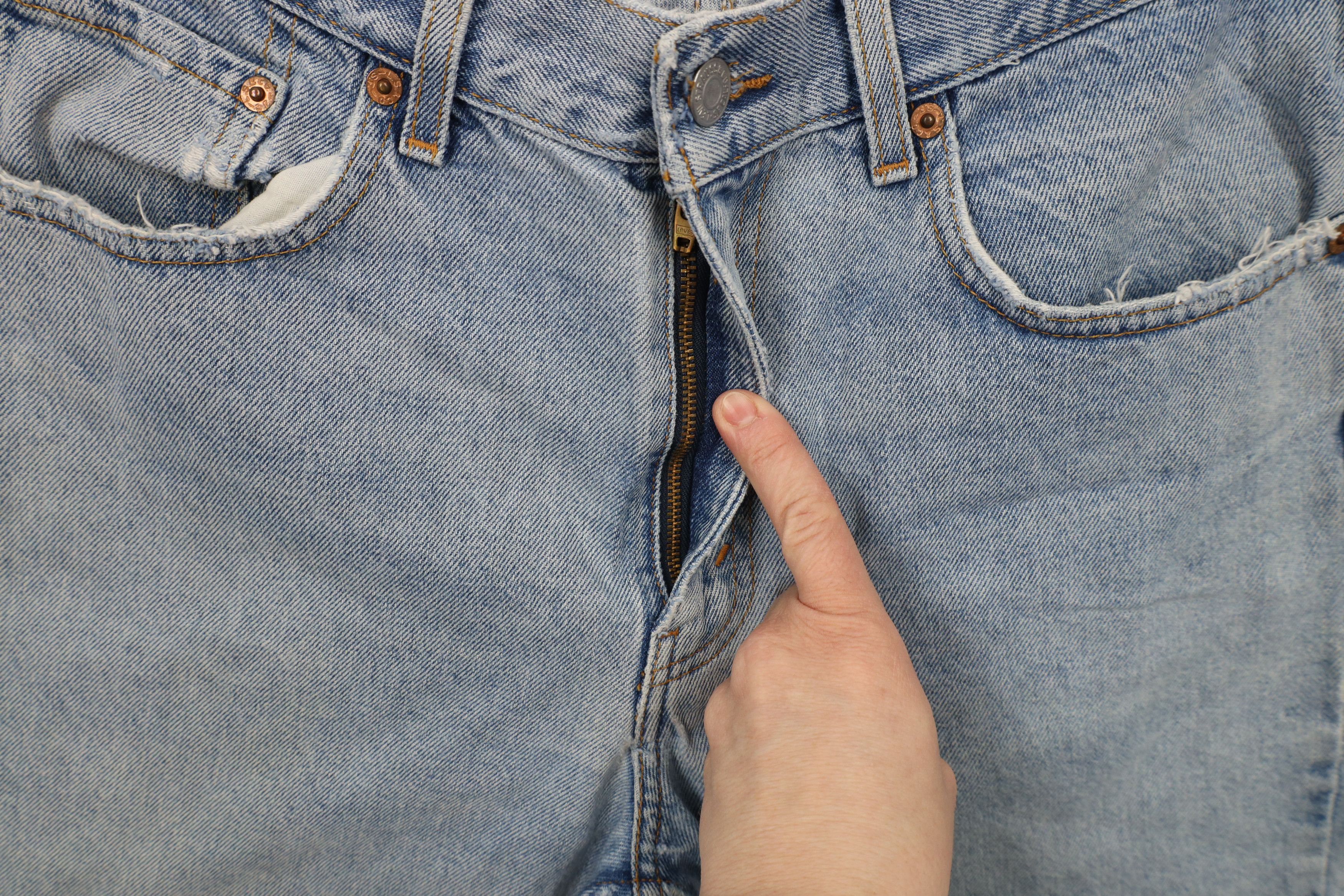 Levi's × Vintage Vintage 90s Levis 512 Slim Fit Tapered Leg Denim Jeans Size US 32 / EU 48 - 9 Thumbnail