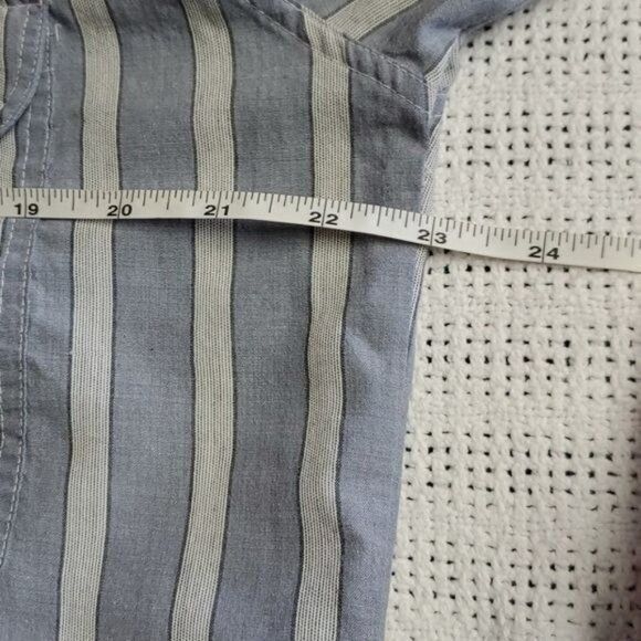 Levi's Levi's Silver Label Vintage Button Down Short Sleeve Sz. M S Size US M / EU 48-50 / 2 - 8 Thumbnail