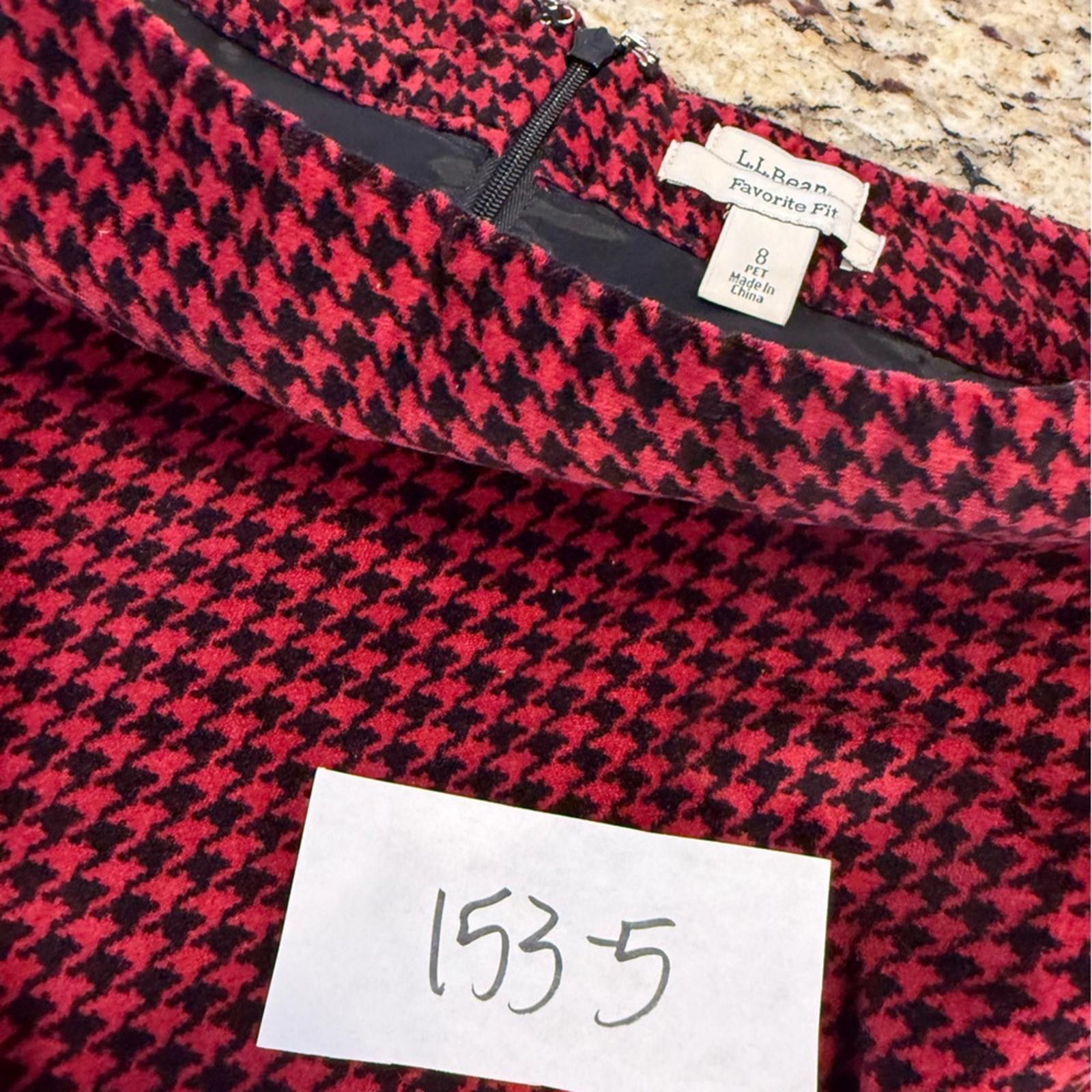 L.L. Bean L. L. Bean red & black herringbone mini skirt SZ 8P Size 30" / US 8 / IT 44 - 10 Thumbnail
