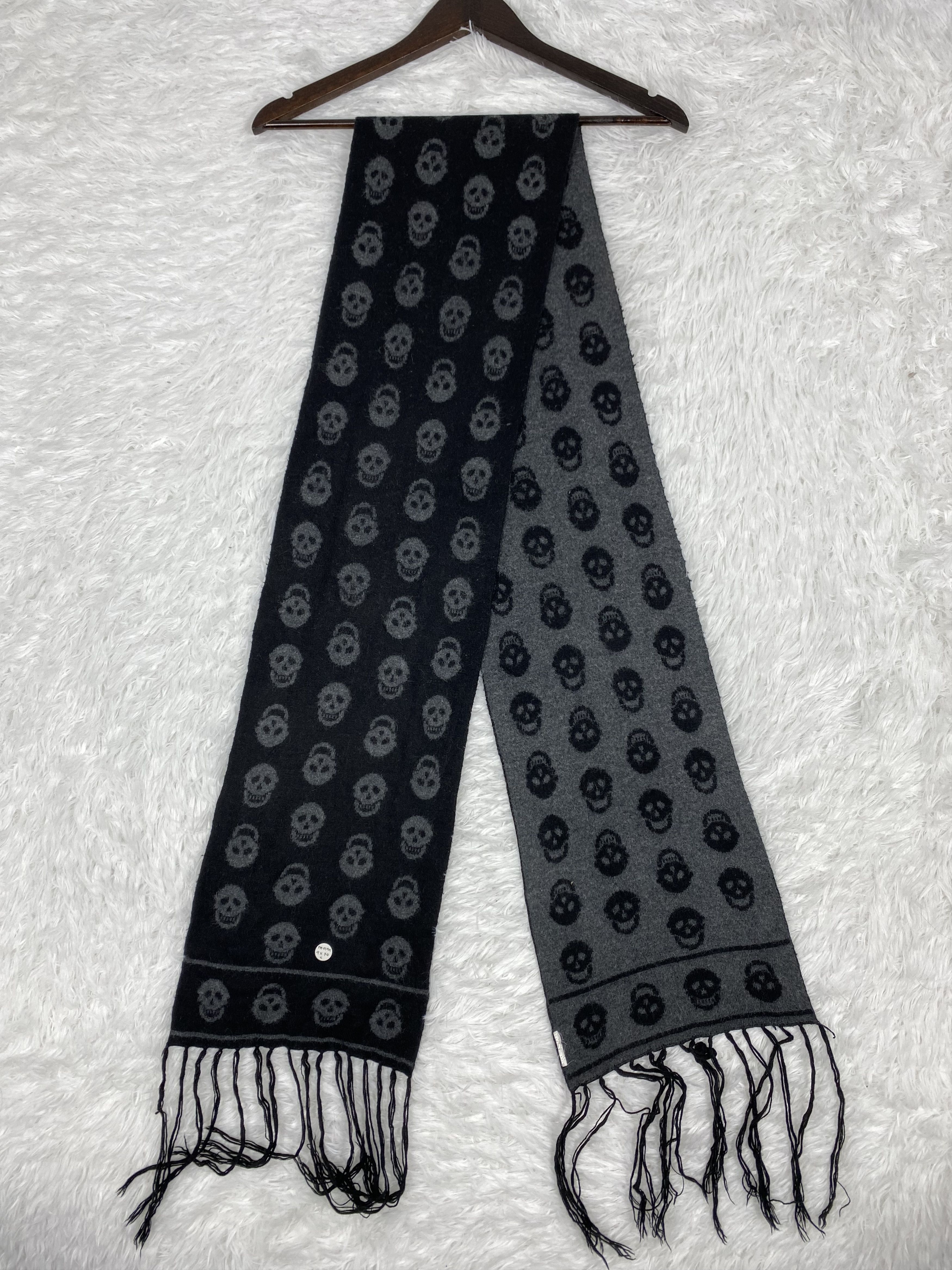 Vintage Vintage Skulls Scarf / Muffler Neckwear PM0199 Size ONE SIZE - 1 Thumbnail